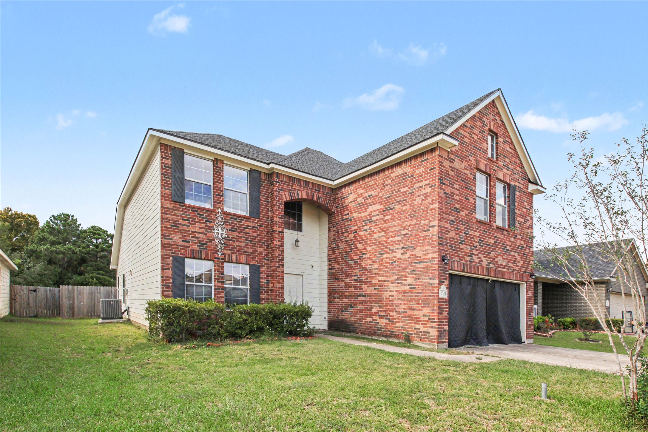 2043 Briar Grove Drive, Conroe, TX 77301 2043 Briar Grove Drive, Conroe, TX 77301