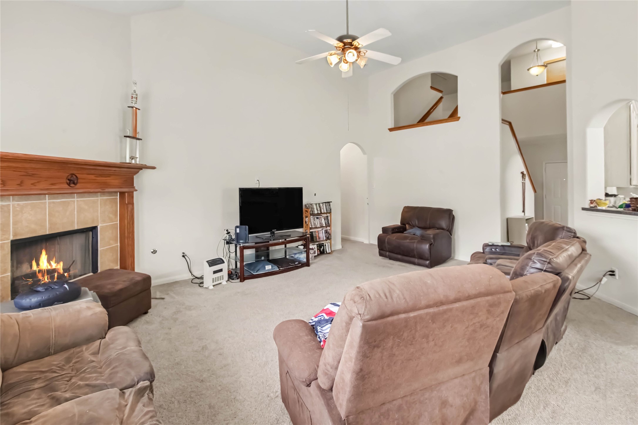 2043 Briar Grove Drive, Conroe, TX 77301 2043 Briar Grove Drive, Conroe, TX 77301
