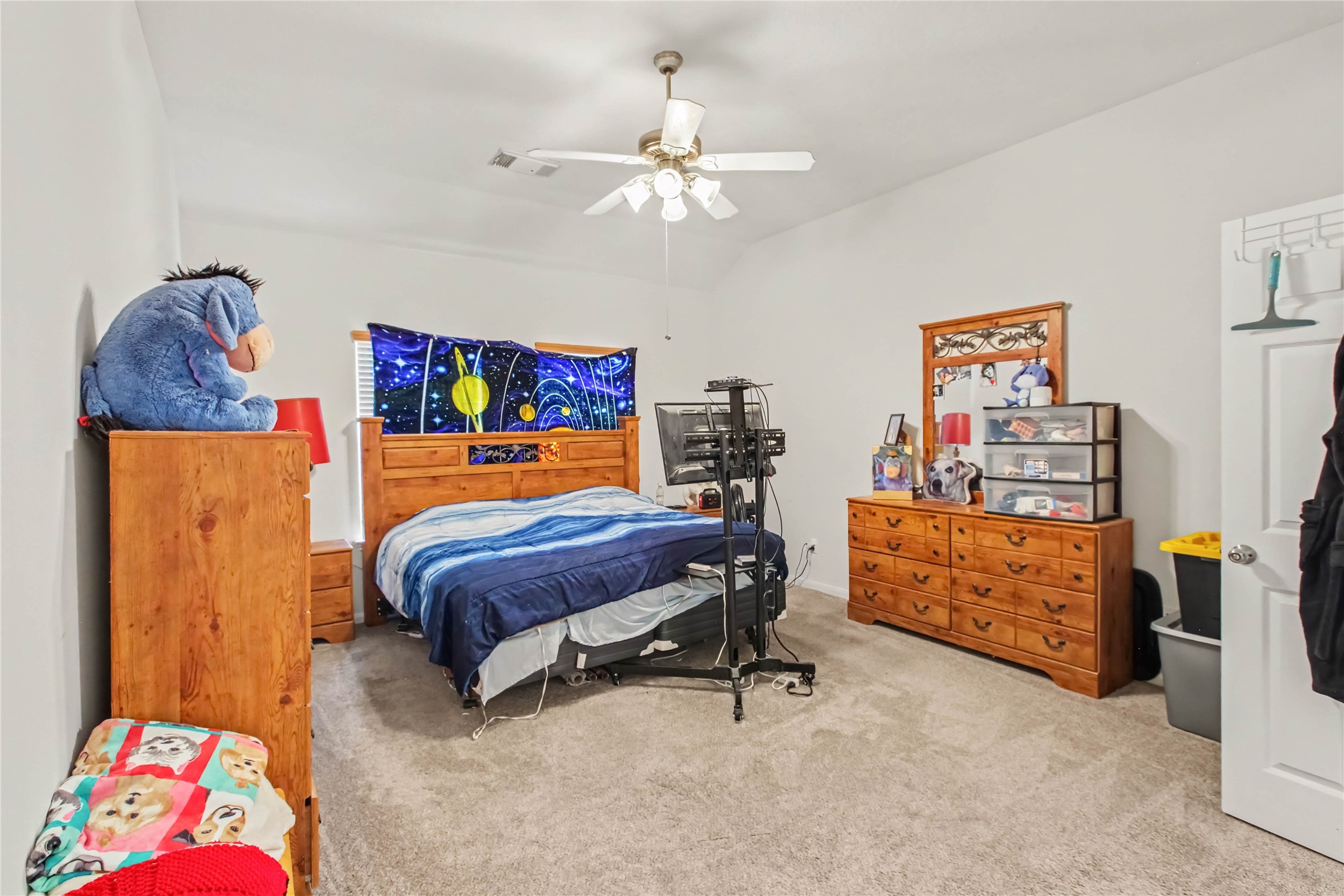 2043 Briar Grove Drive, Conroe, TX 77301 2043 Briar Grove Drive, Conroe, TX 77301