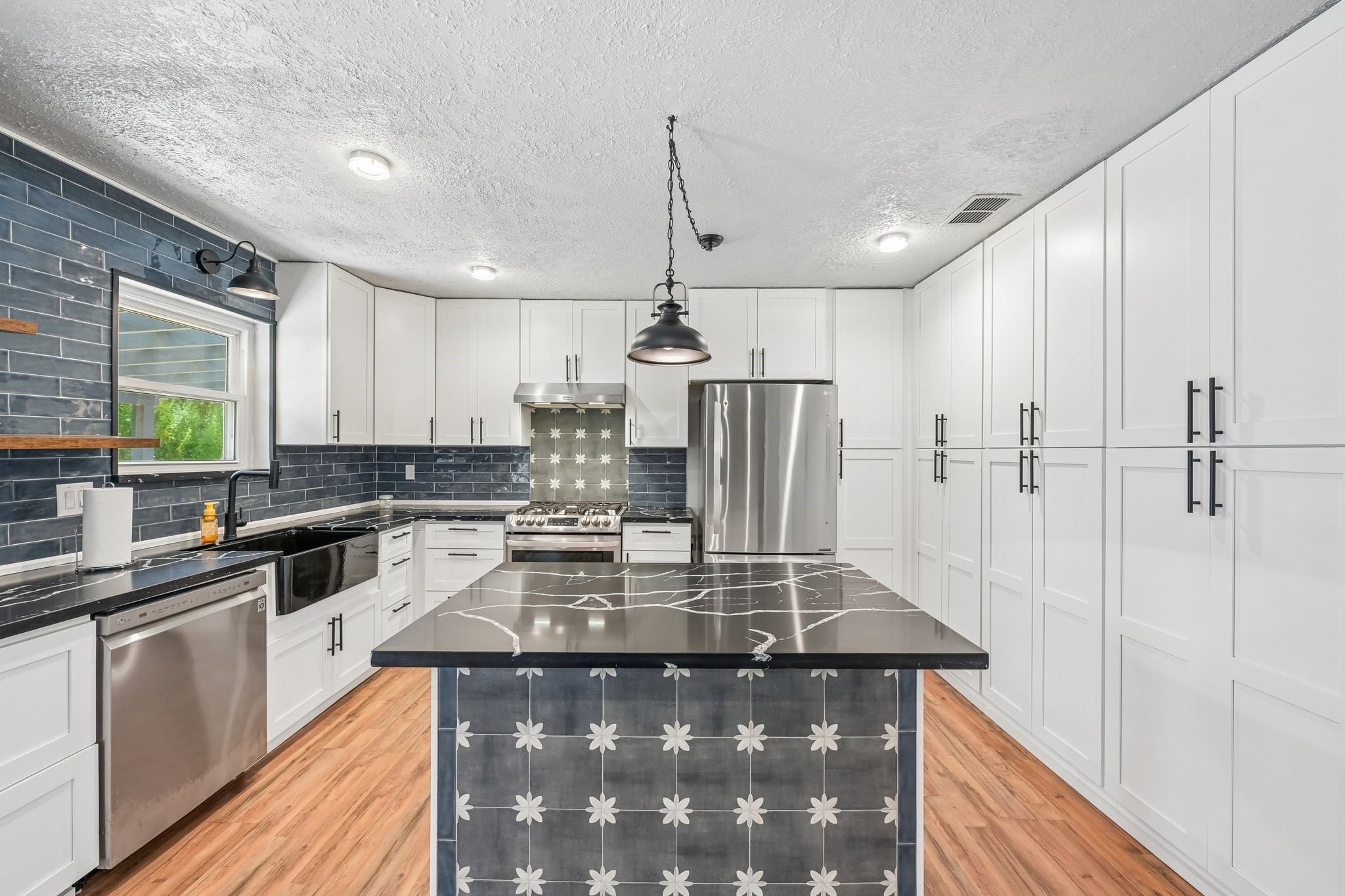 A chef's dream kitchen!