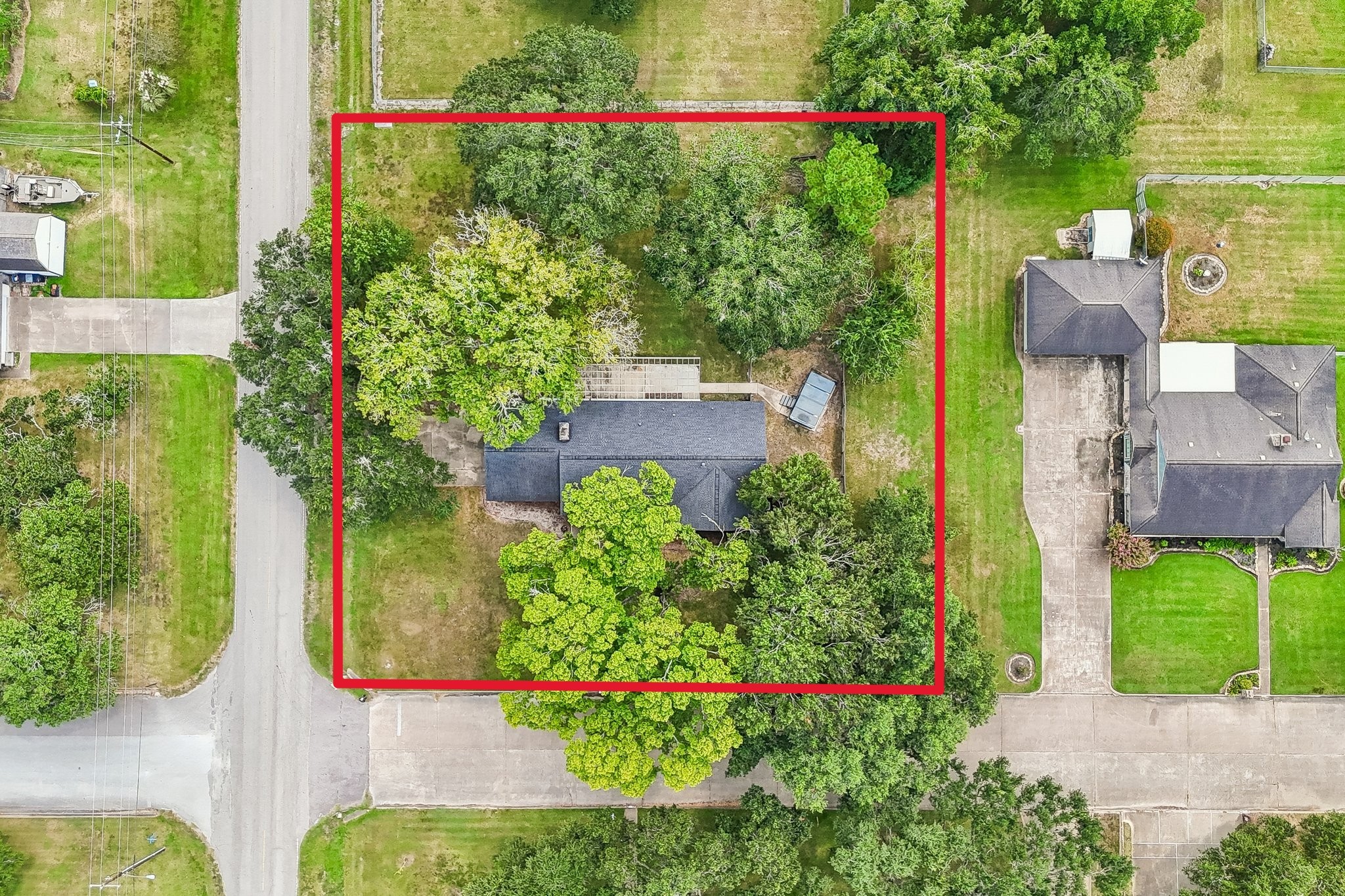 Property lines are approximated. Verify with survey for accuracy.