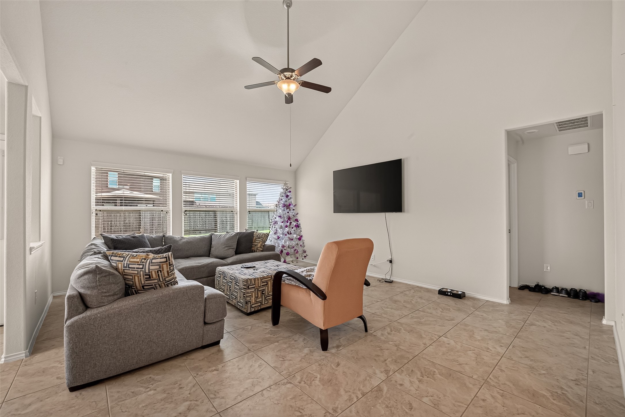 322 Marble Springs Lane, La Marque, TX 77568 322 Marble Springs Lane, La Marque, TX 77568