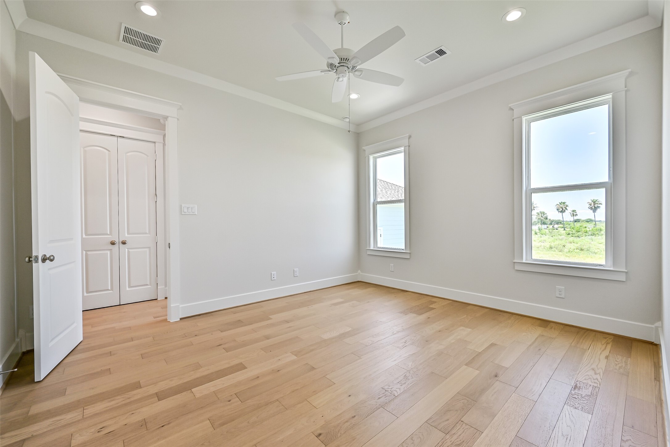 5 Sunset Street, Galveston, TX 77554