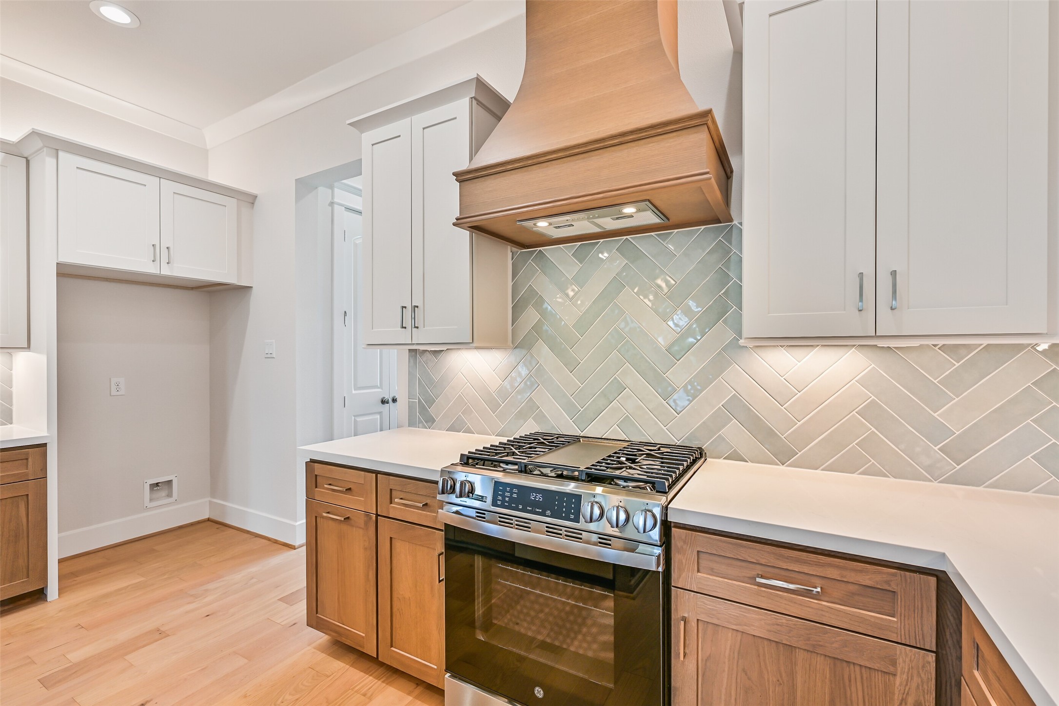 5 Sunset Street, Galveston, TX 77554