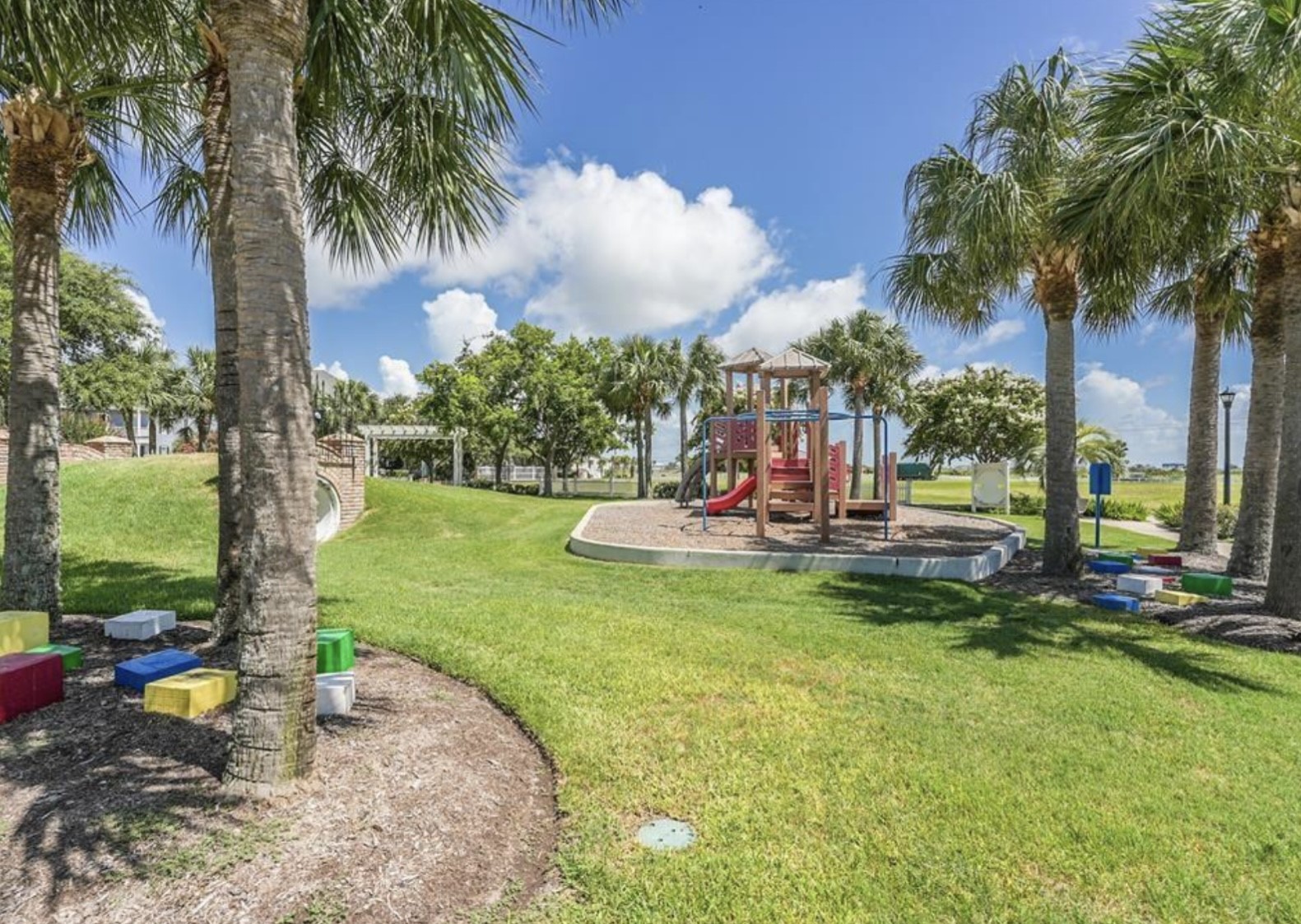 5 Sunset Street, Galveston, TX 77554