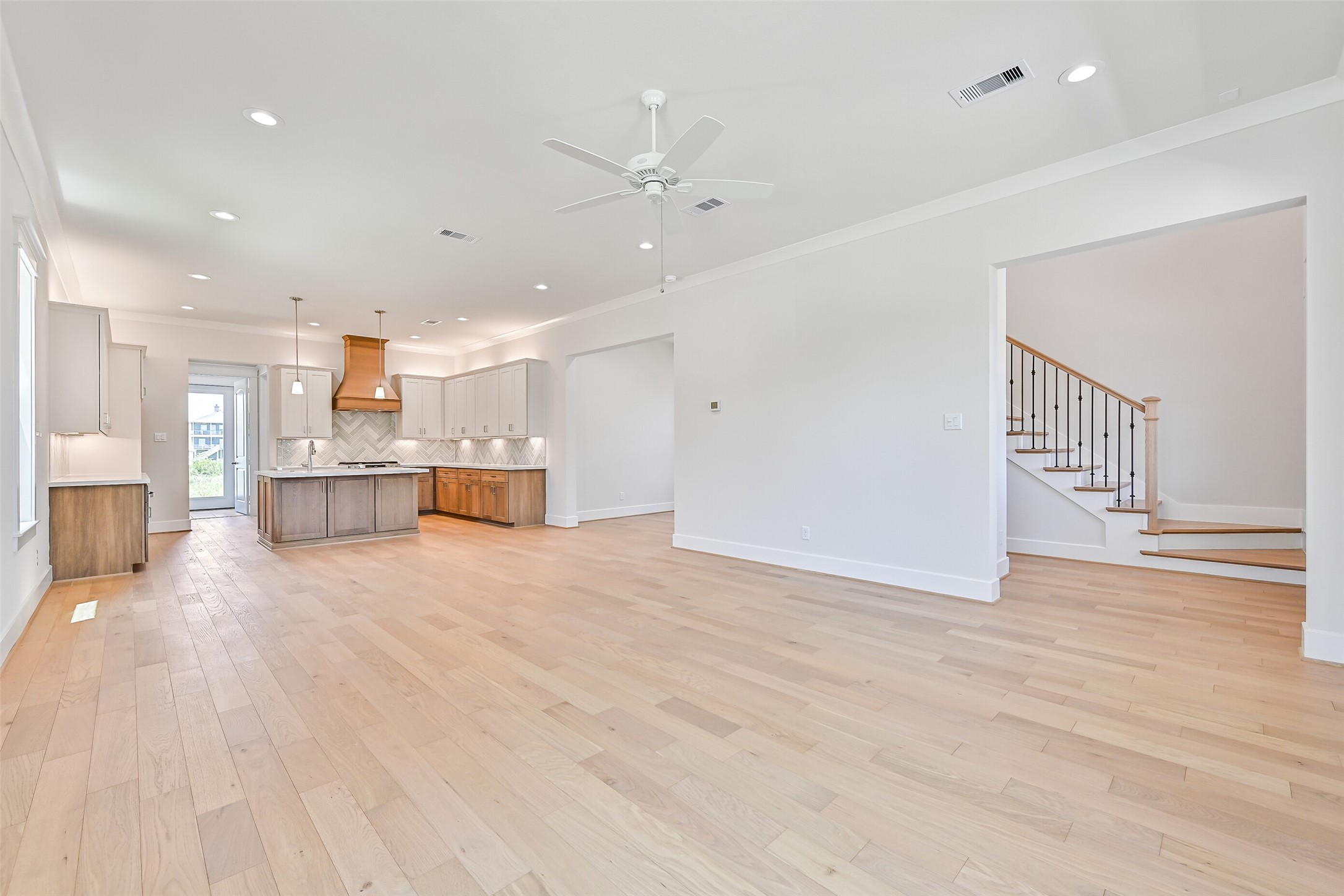 5 Sunset Street, Galveston, TX 77554
