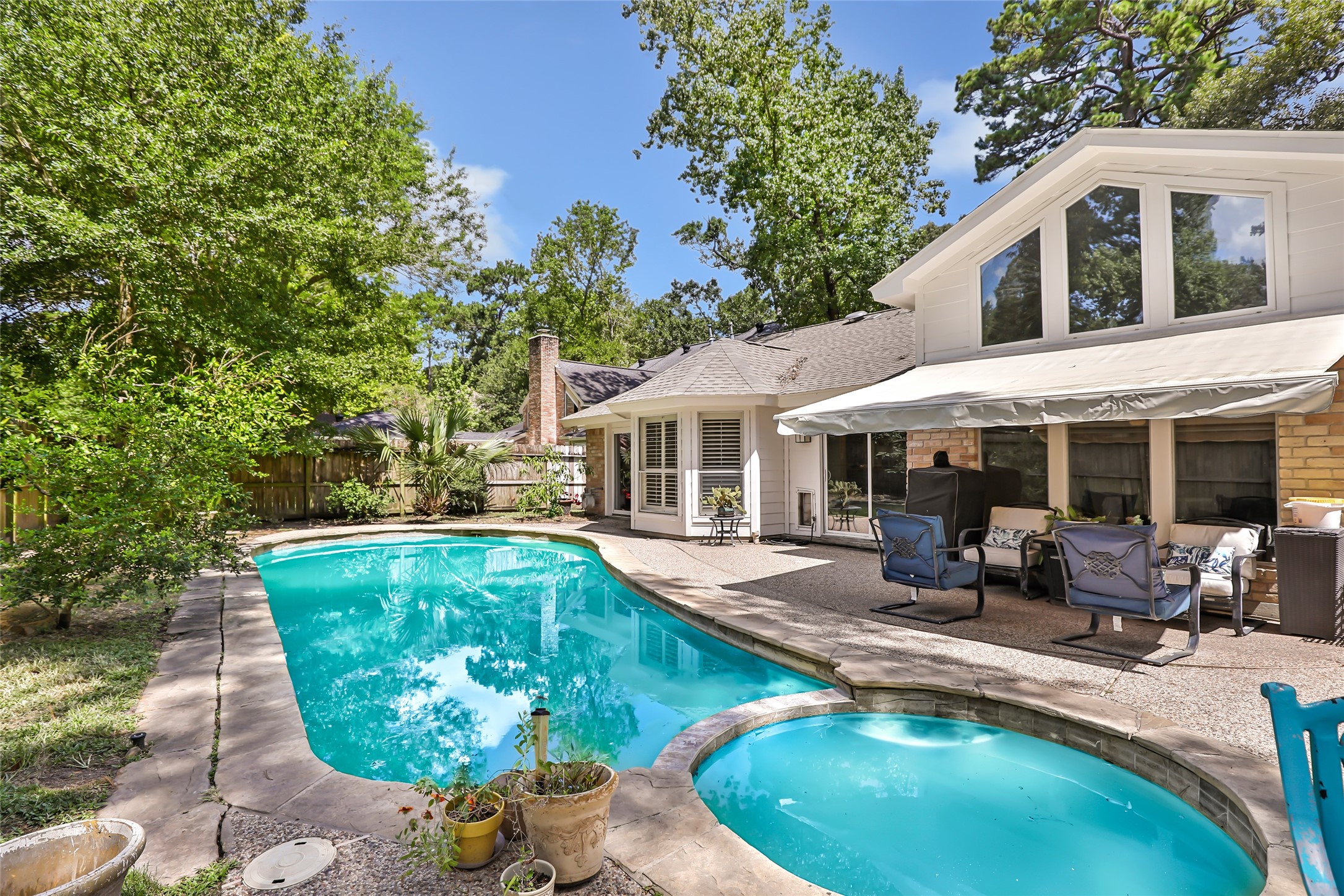 Beautiful pool! Beautiful pool!