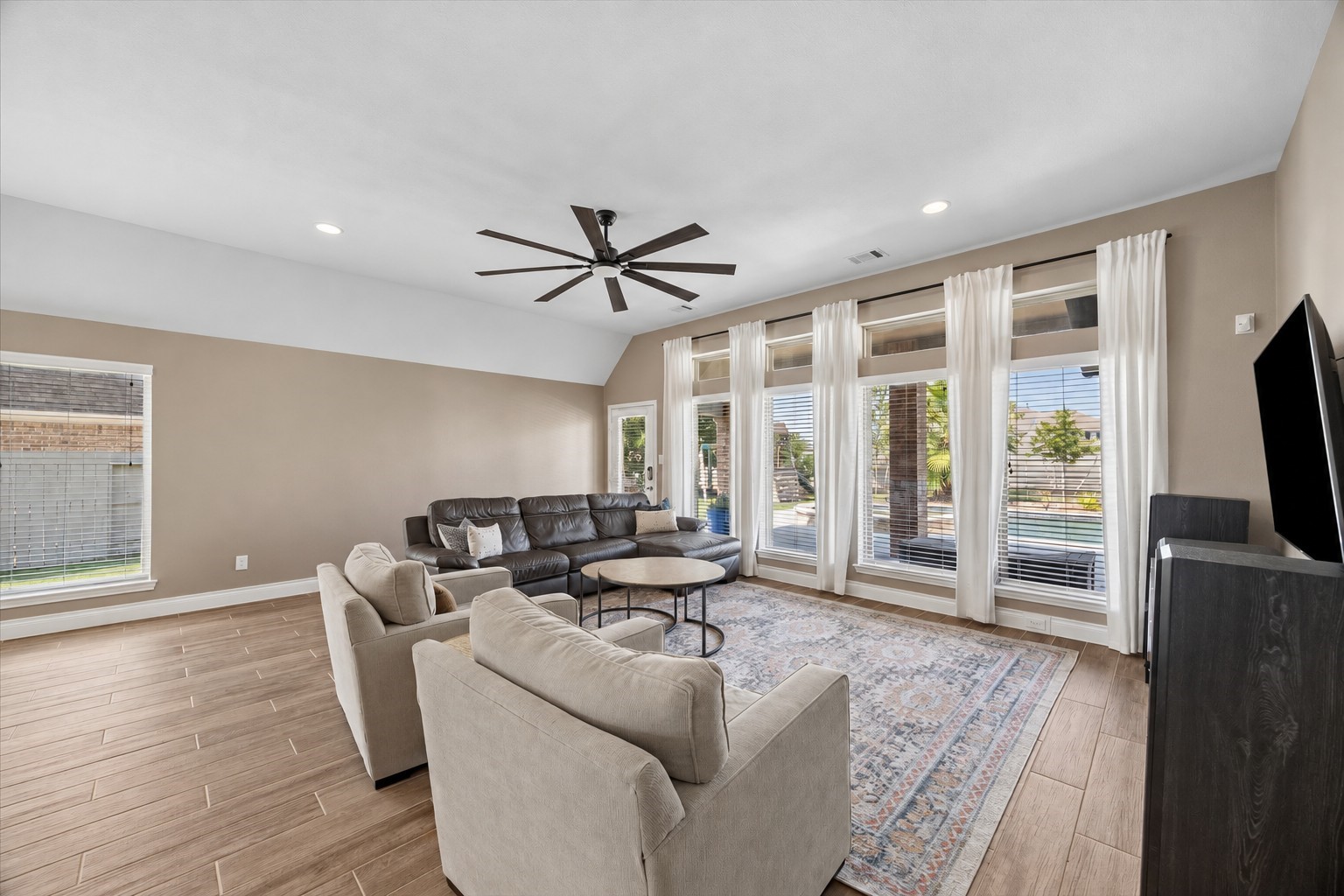 4612 Mesquite Terrace Drive, Manvel, TX 77578