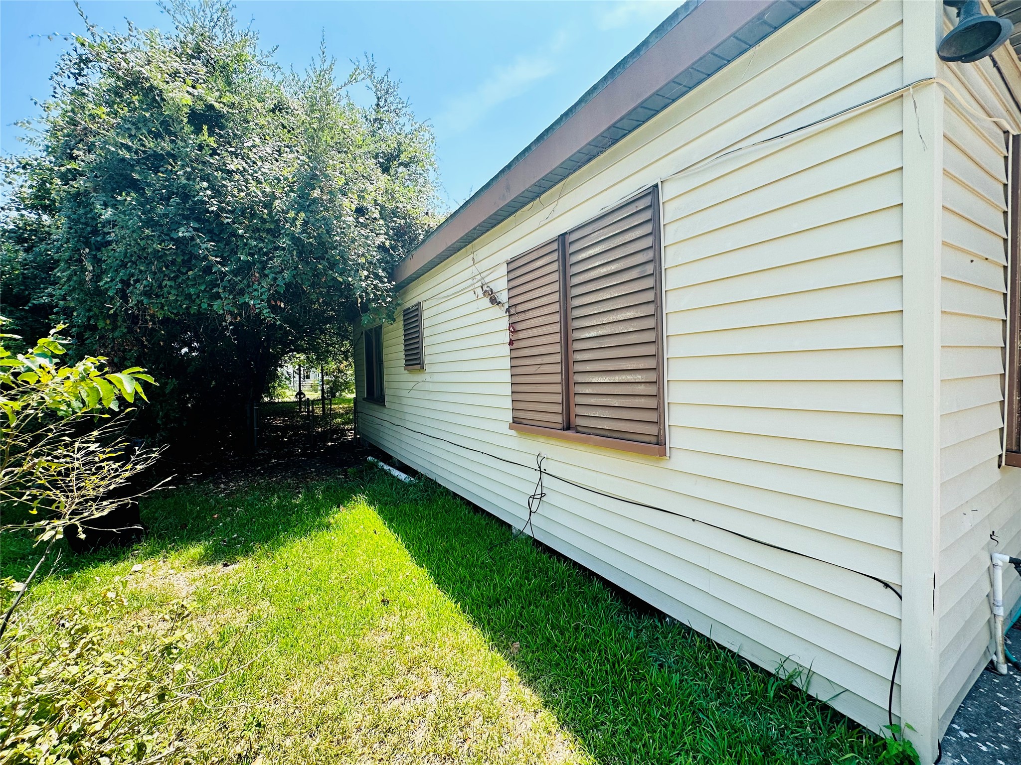 1217 4th Avenue S, Texas City, TX 77590