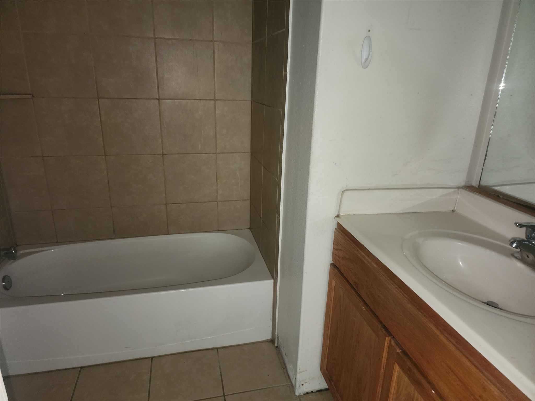 338 Apache Field Lane, La Marque, TX 77568