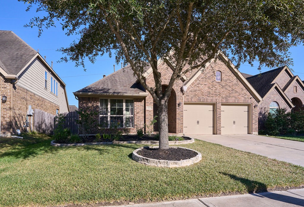 Elegant Single-Story Living in Southlake! Elegant Single-Story Living in Southlake!