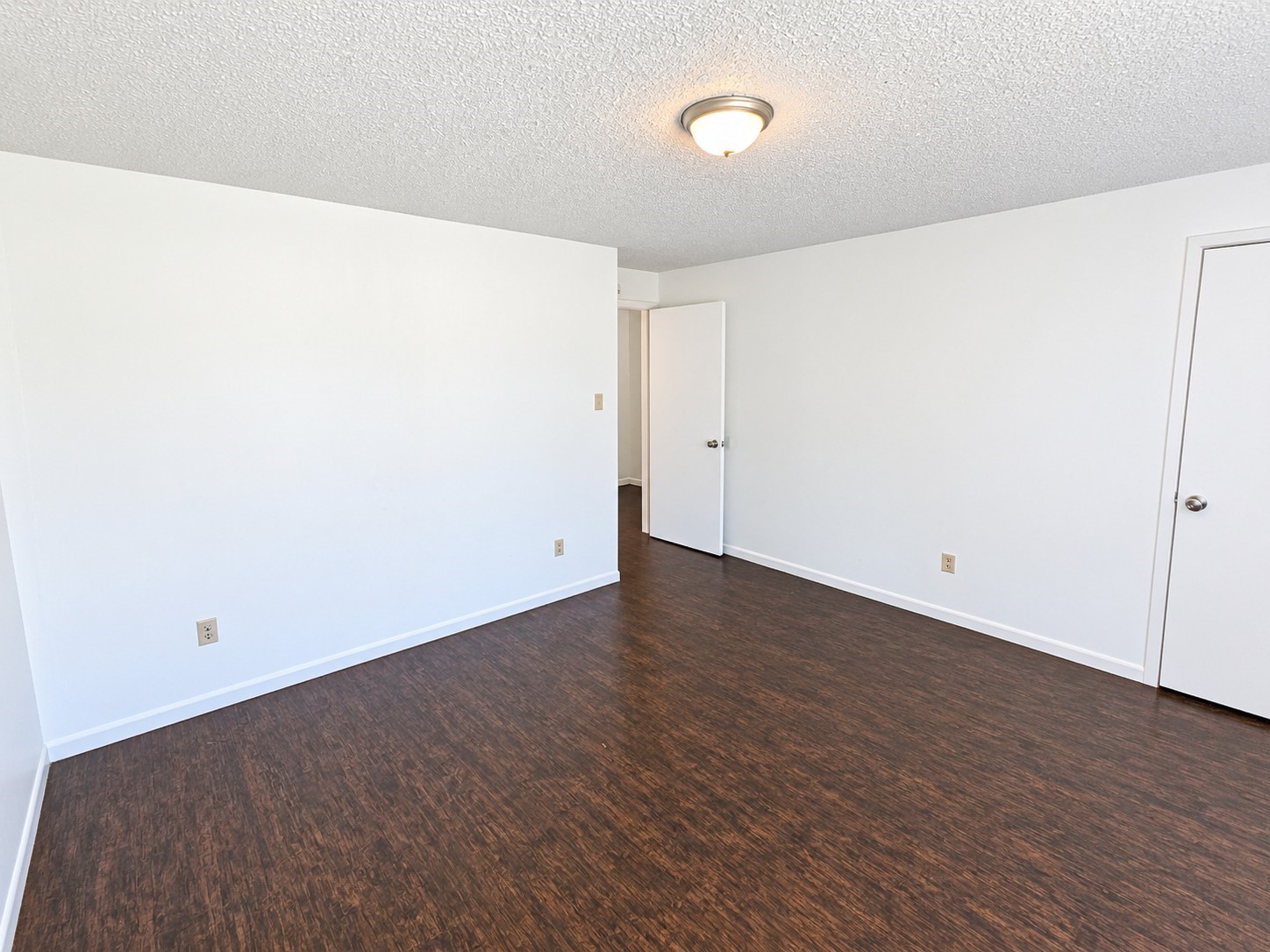 613 Jackson Ave, Bacliff, TX 77518