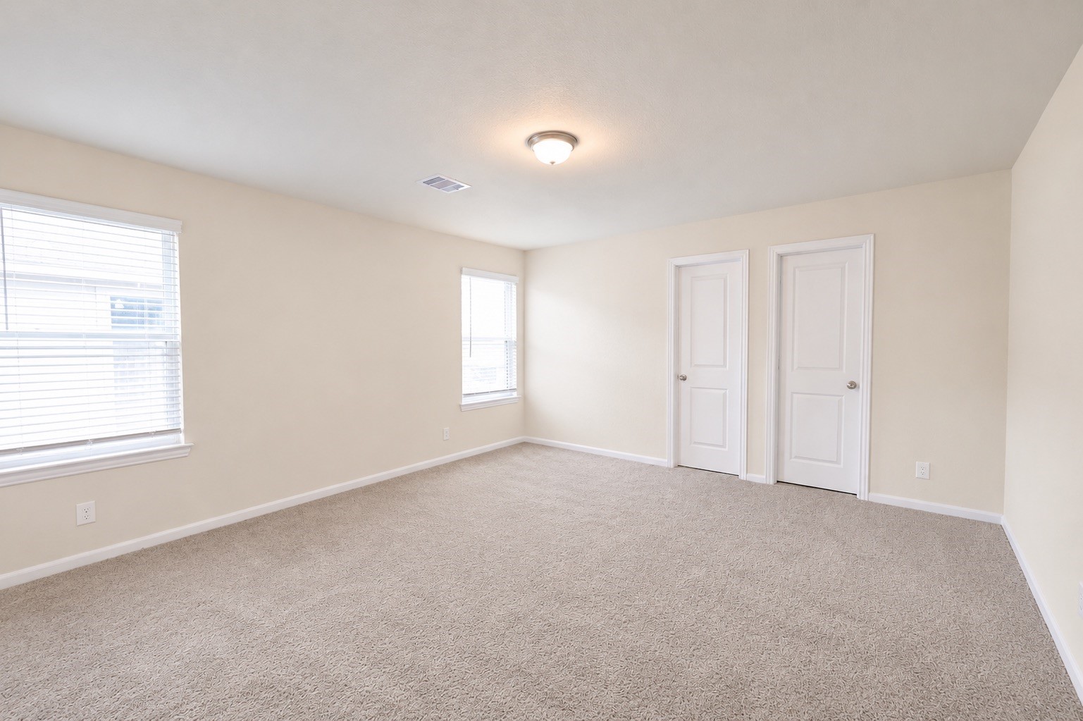 11012 32nd Avenue N, Texas City, TX 77591