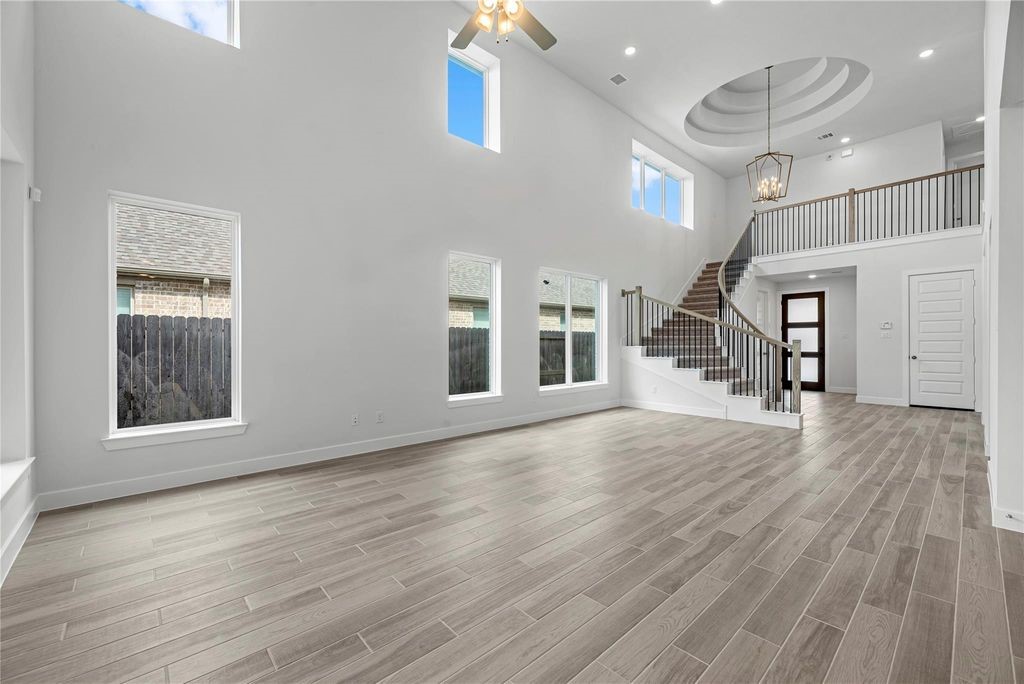 10427 Shining Dawn Way, Richmond, TX 77406