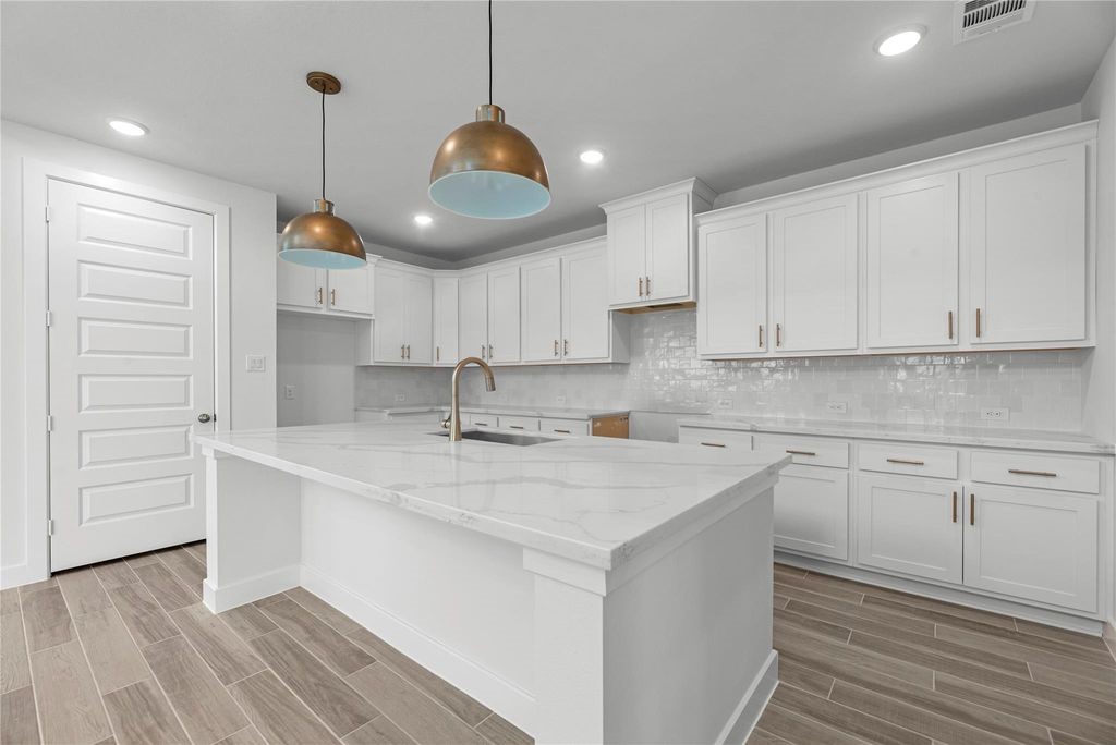 10427 Shining Dawn Way, Richmond, TX 77406
