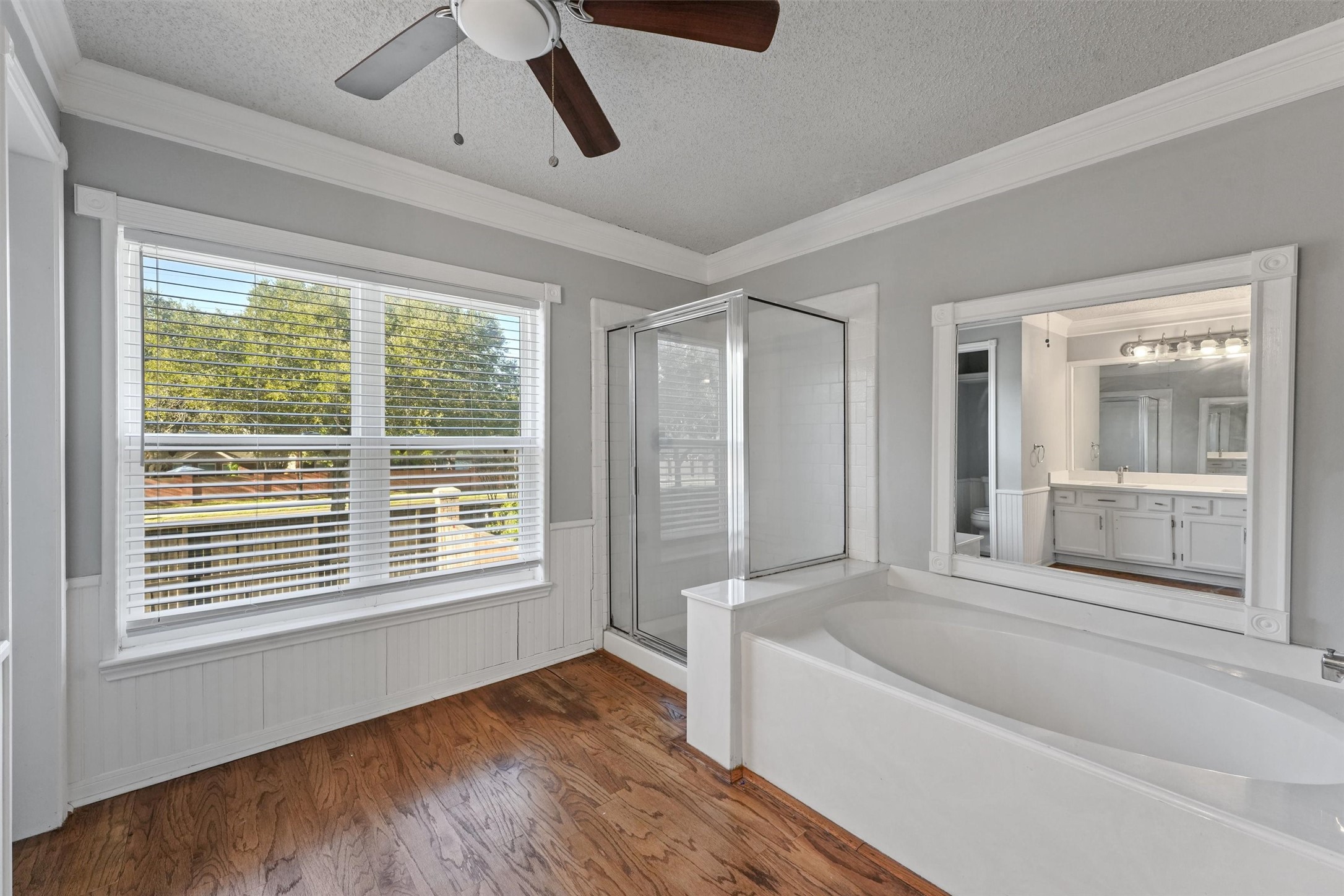 Indulge in luxury every morning in this elegant master bathroom featuring dual sinks, providing both convenience and style for a spa-like experience at home. Your daily routine just got an upgrade