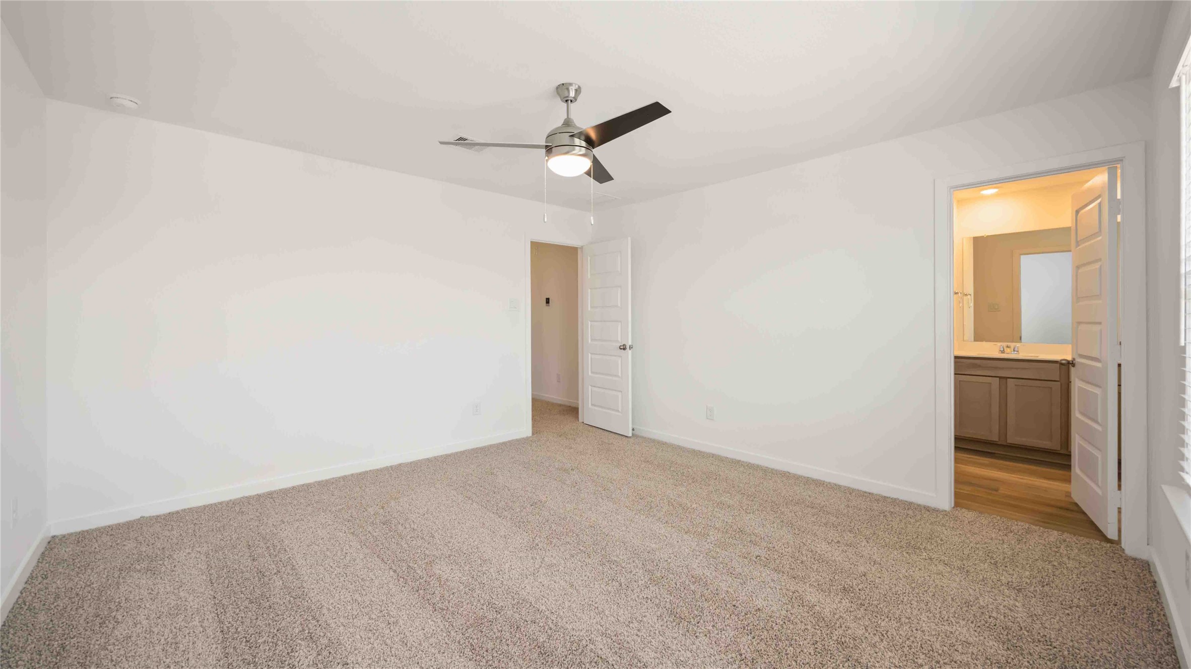 2616 McHenry Landing Lane, Houston, TX 77051