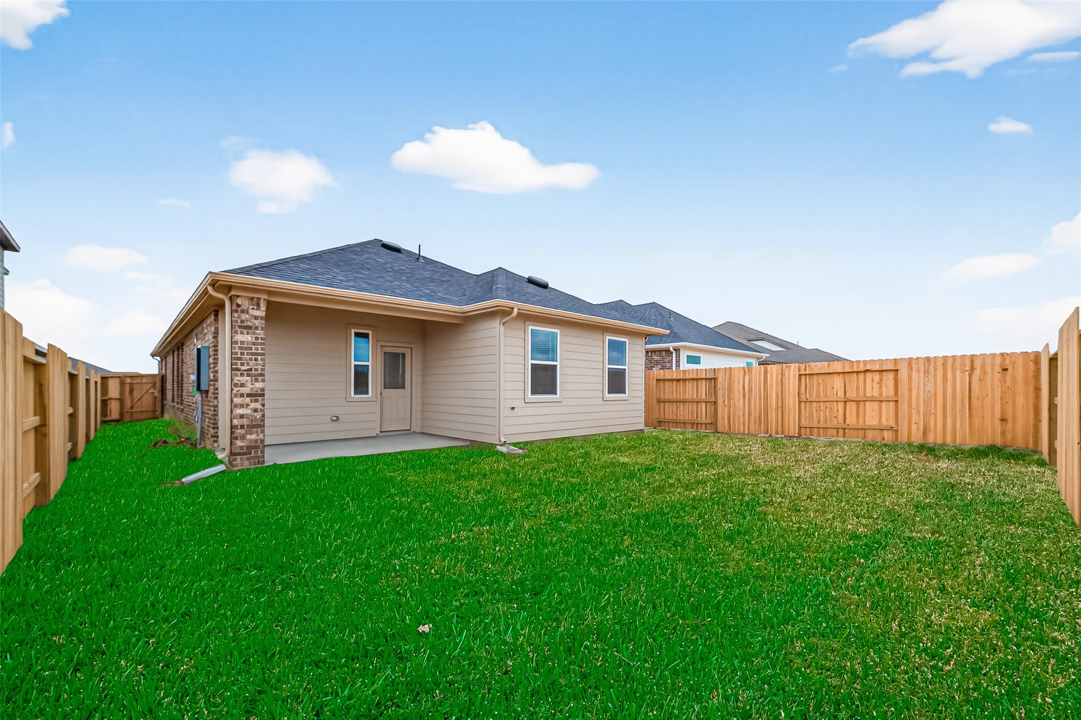 13326 Padre Bay Lane, Iowa Colony, TX 77583