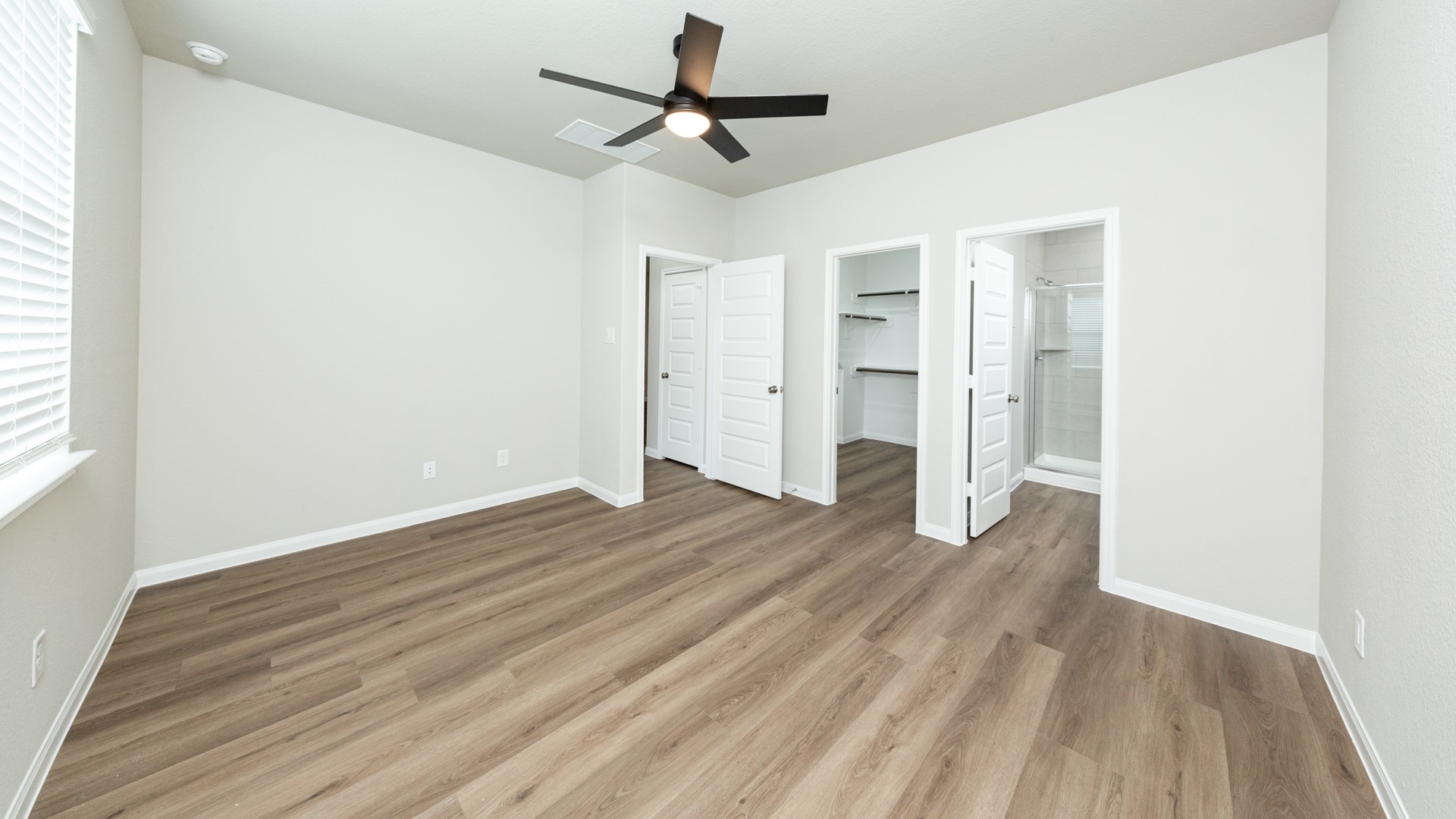 9221 Crestone Peak Drive, Willis, TX 77318