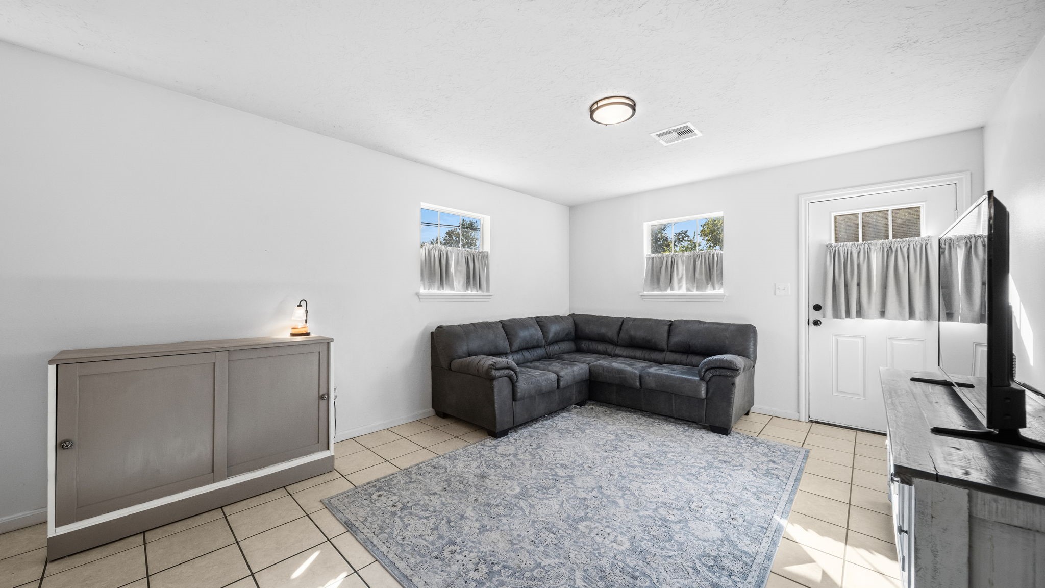 2610 Daugherty Street, Waller, TX 77484