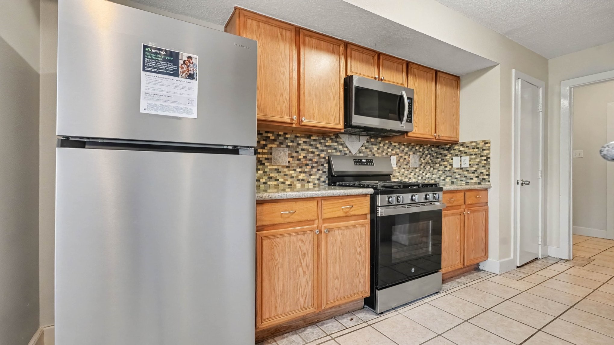 260 Rolling Brook Drive, Dickinson, TX 77539
