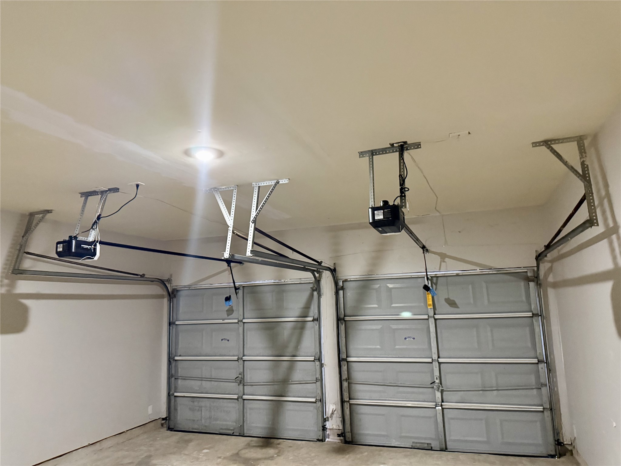 Interior Garage