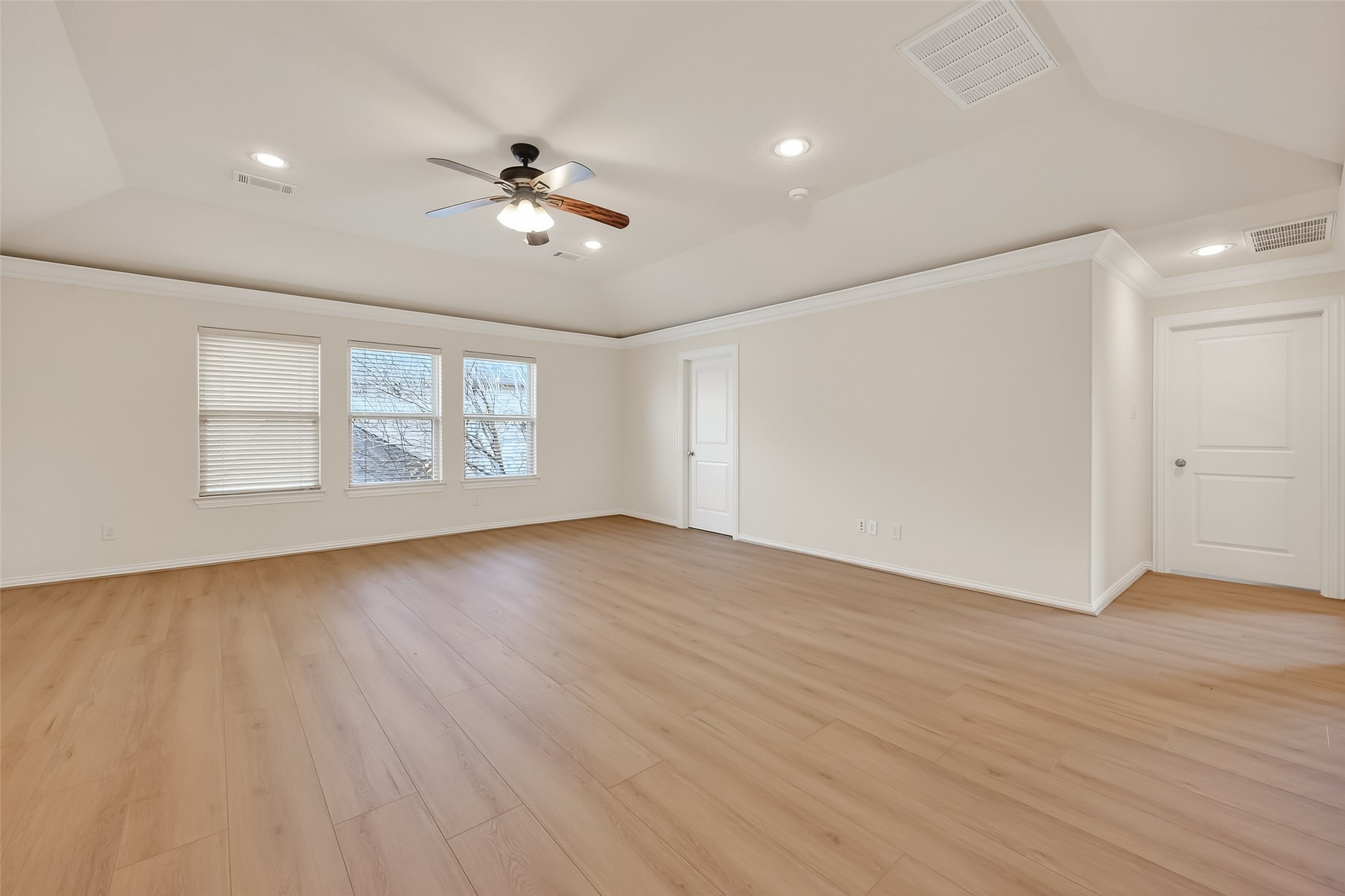 Access to Fourth bedroom which bathroom is shared with the game room.