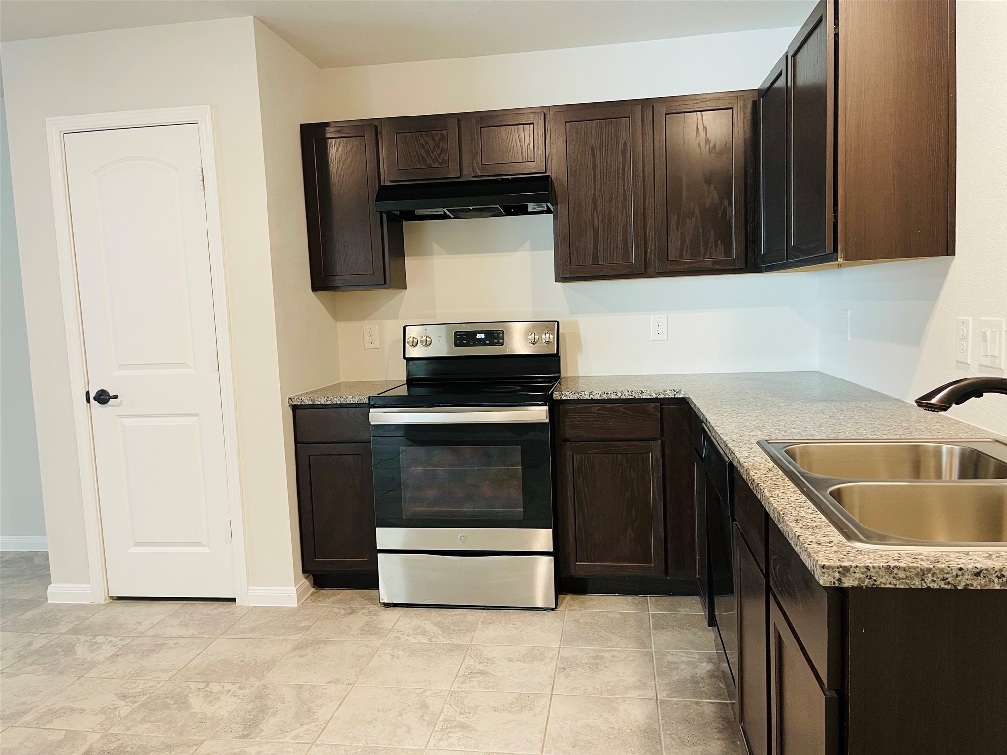 15504 Big Bow Bend, Willis, TX 77378