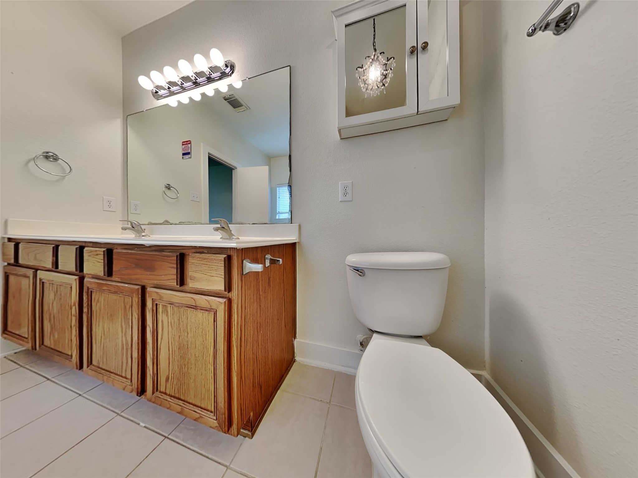 804 Lightningbug Lane, Conroe, TX 77301