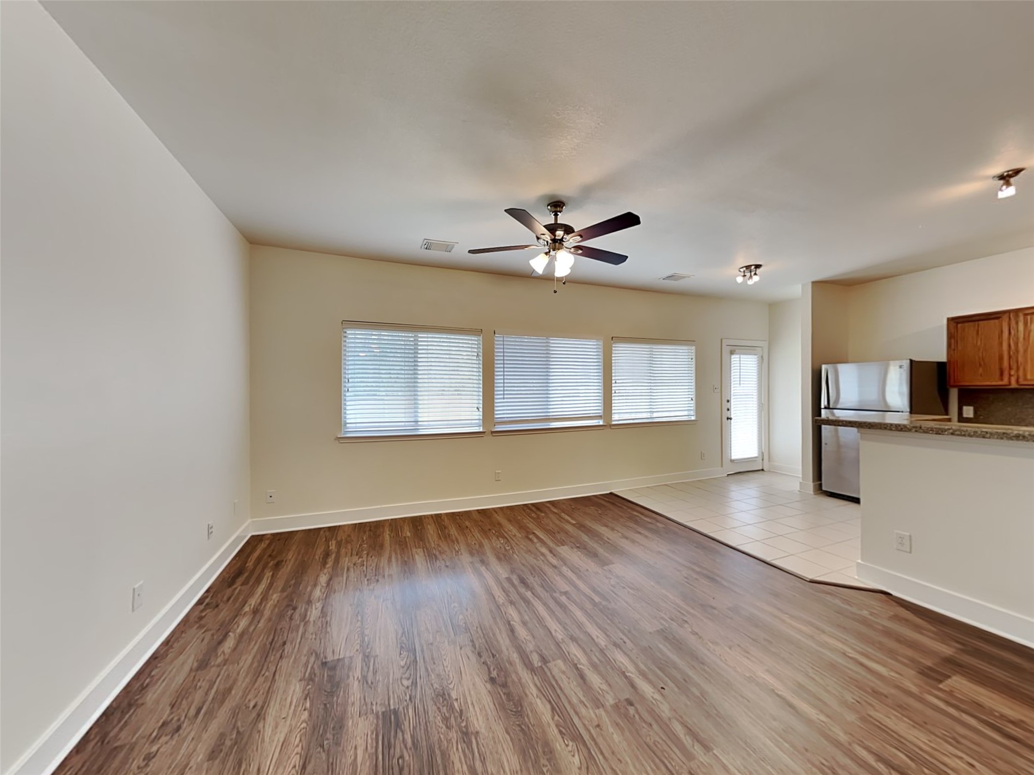804 Lightningbug Lane, Conroe, TX 77301