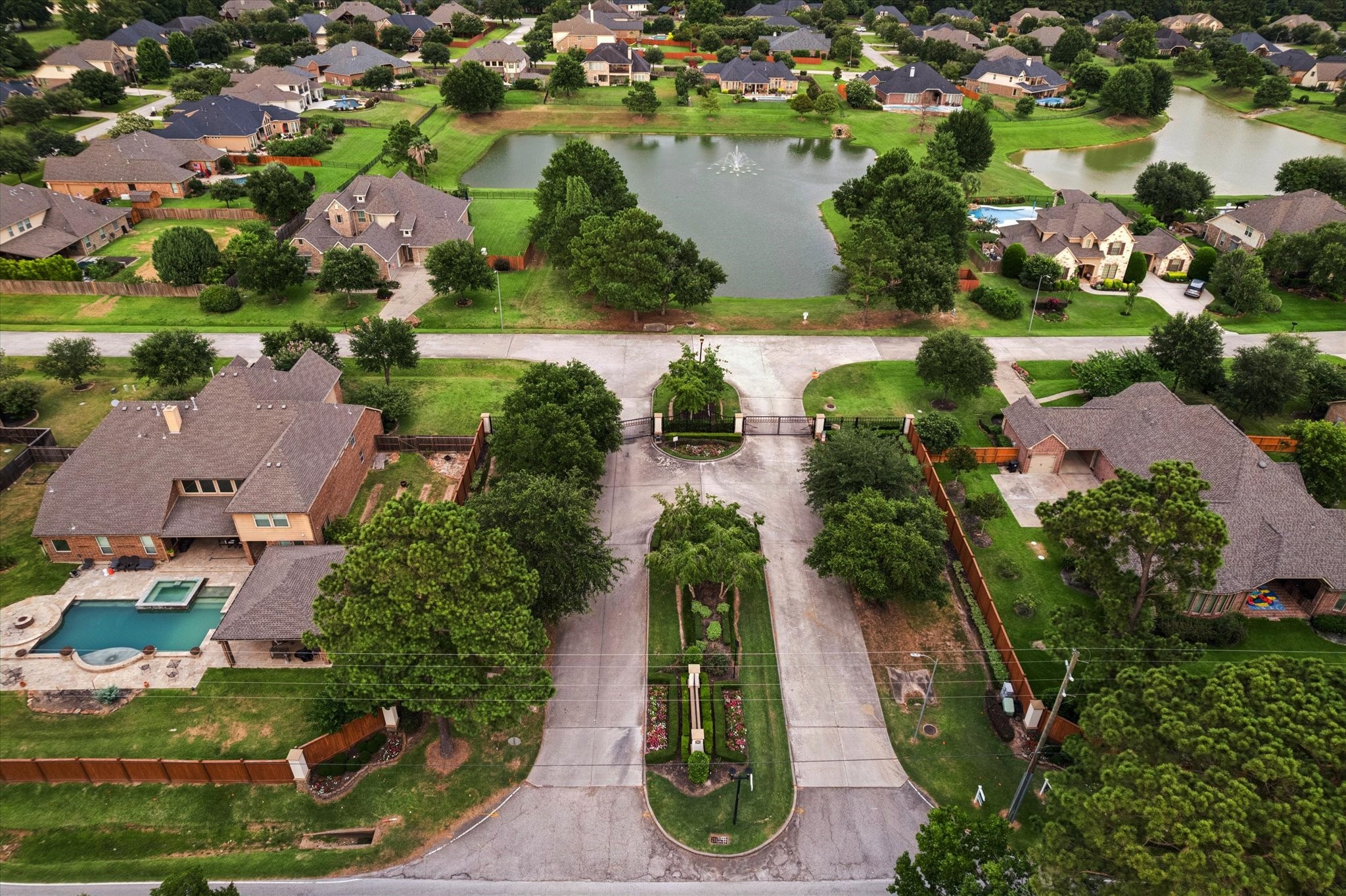 The private gated entrance to Waterstone Estates offers residents an added sense of privacy and peace of mind, while the picturesque community lake creates a welcoming and tranquil setting to call home.
