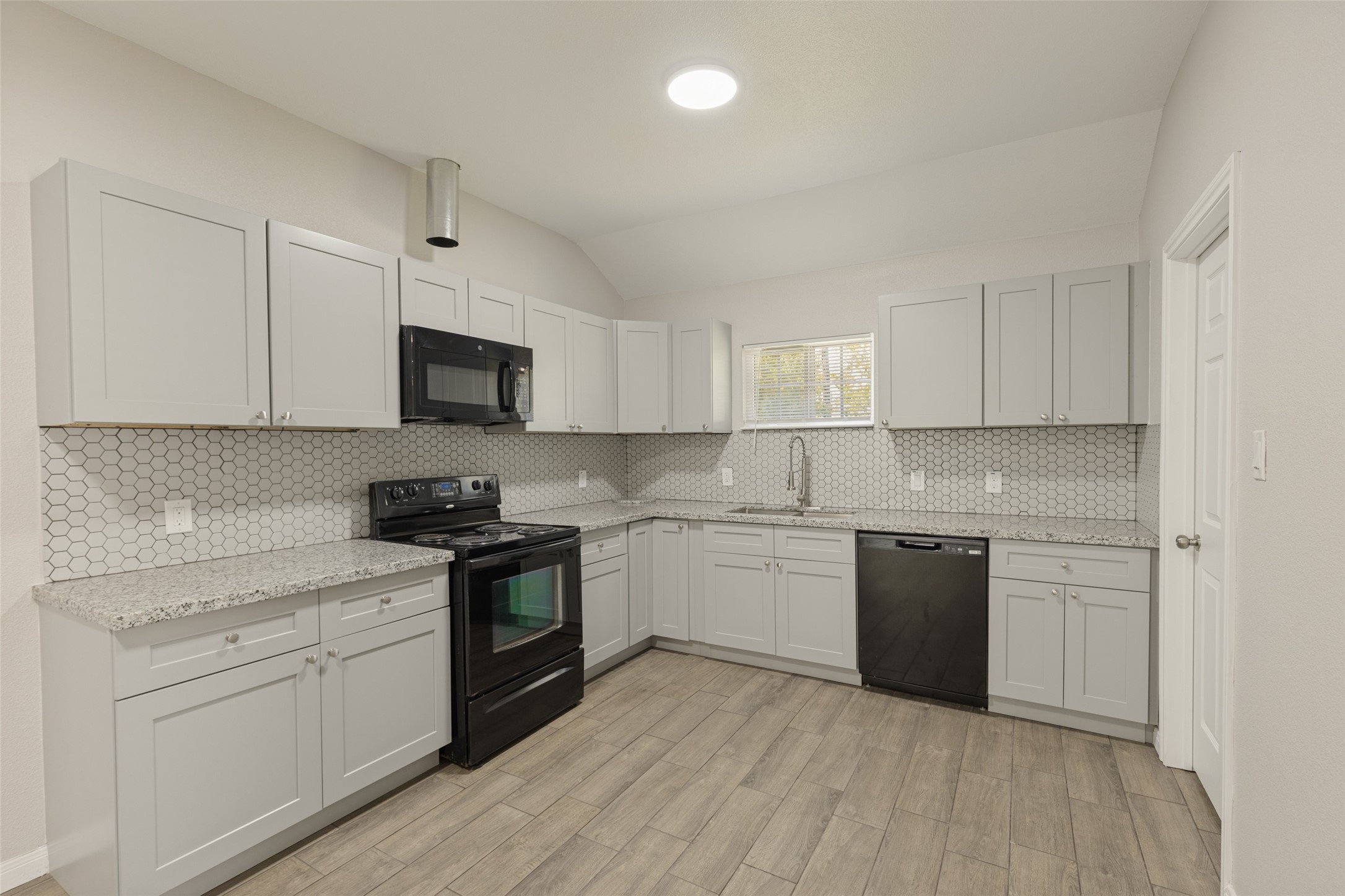 5214 Pomander Road, Houston, TX 77021