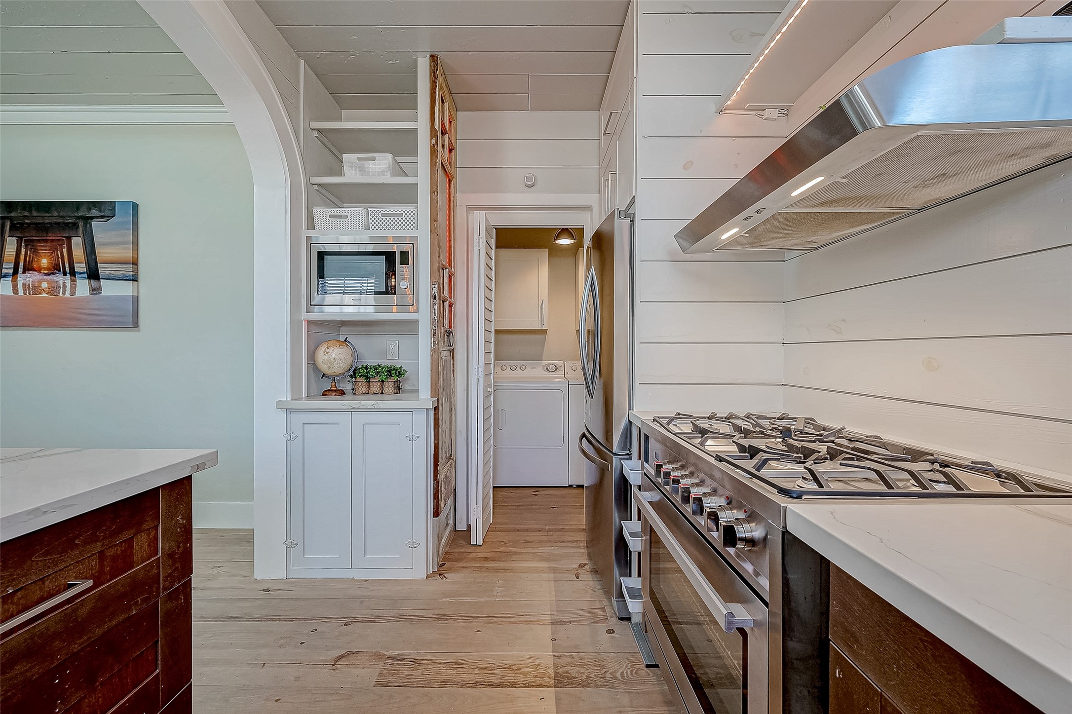 2415 31st Street, Galveston, TX 77550