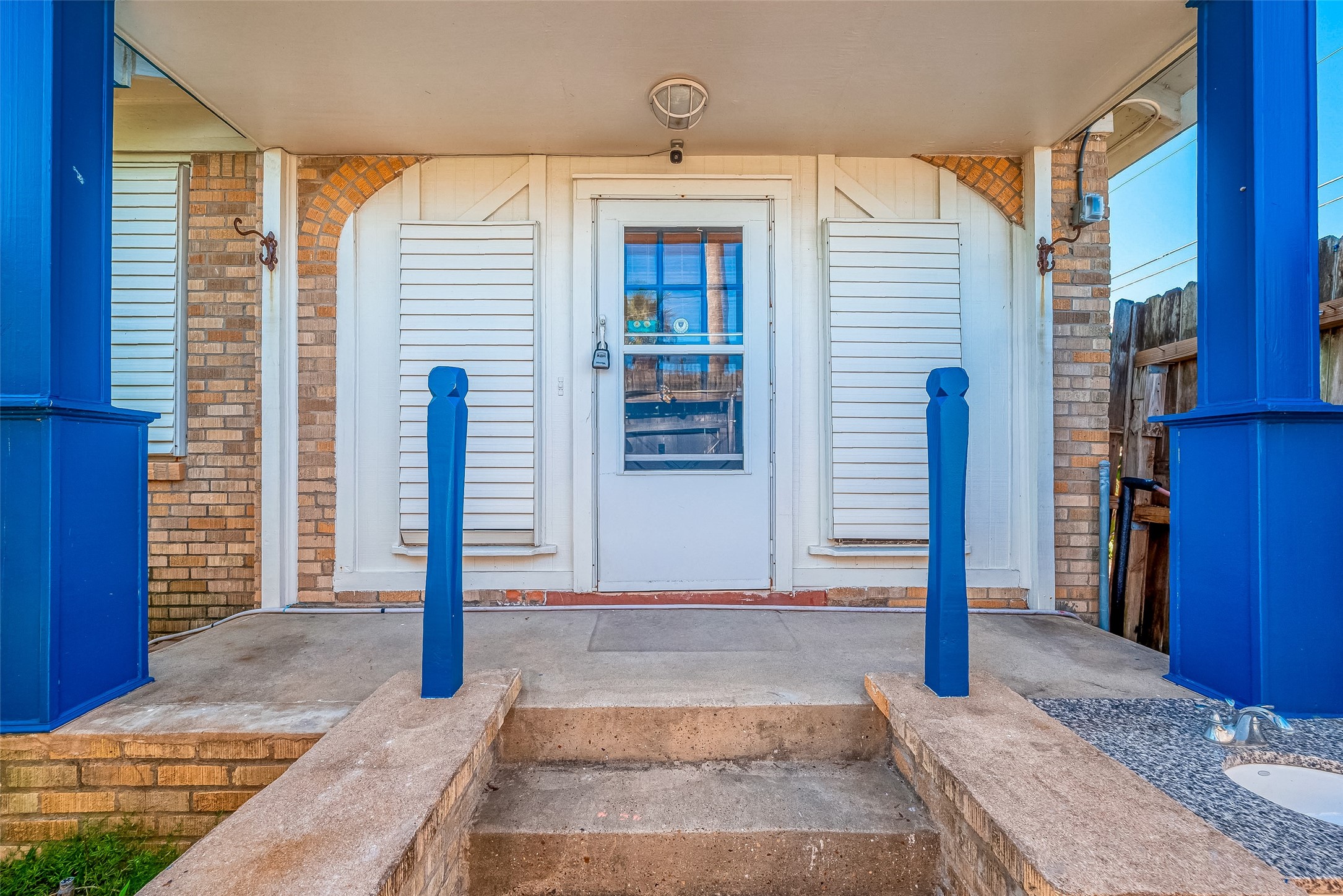 2415 31st Street, Galveston, TX 77550