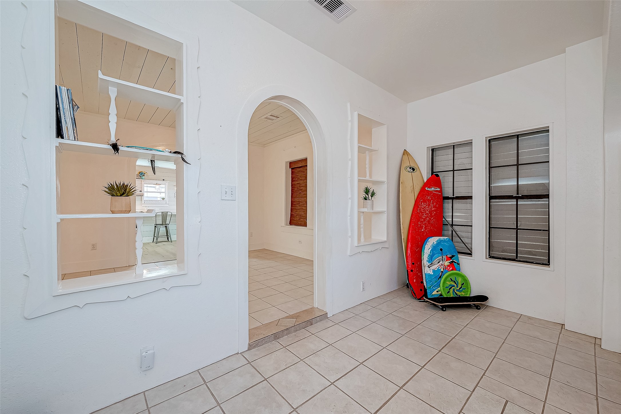 2415 31st Street, Galveston, TX 77550