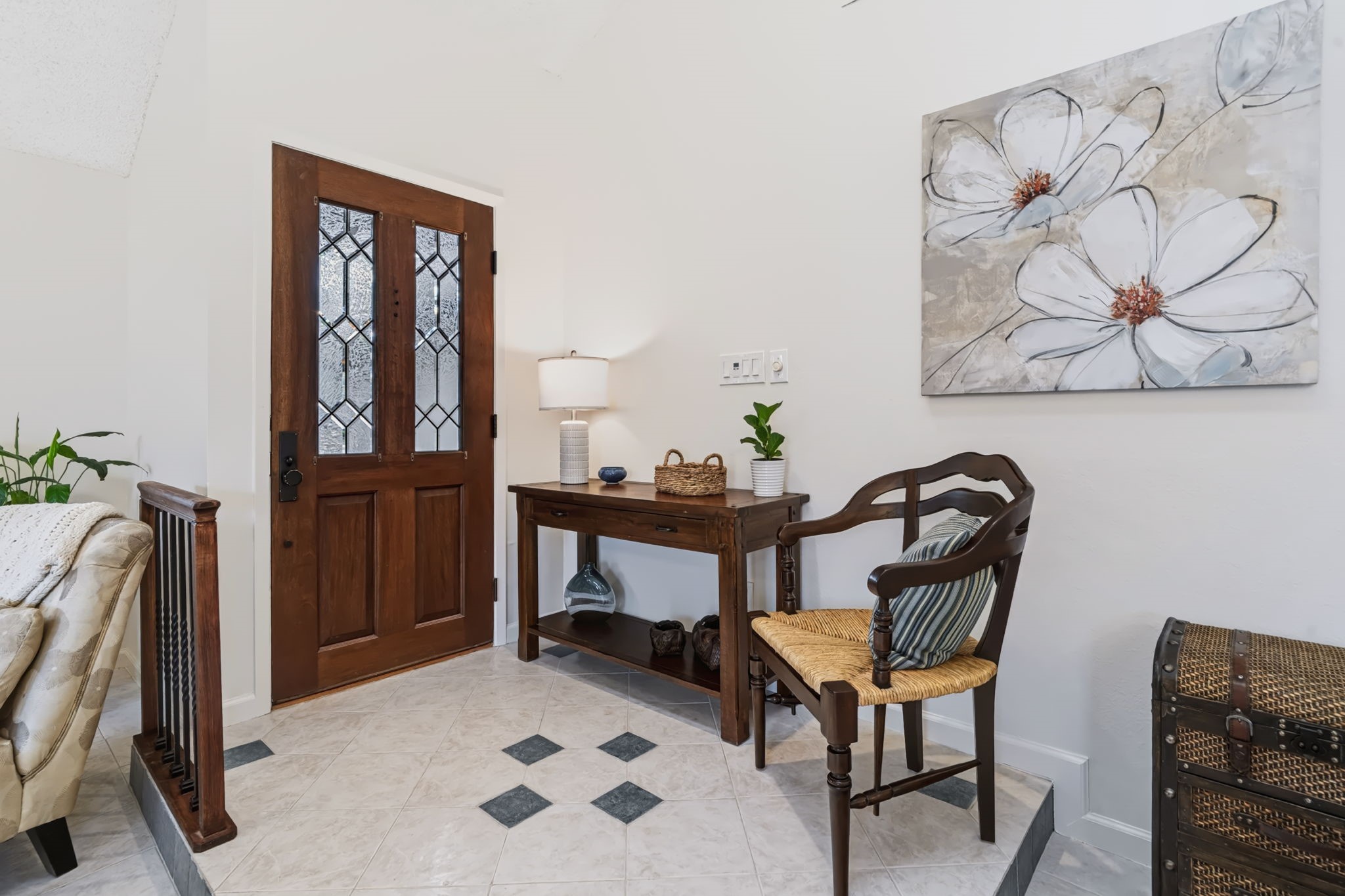 The entry area is perfect for greeting guests.