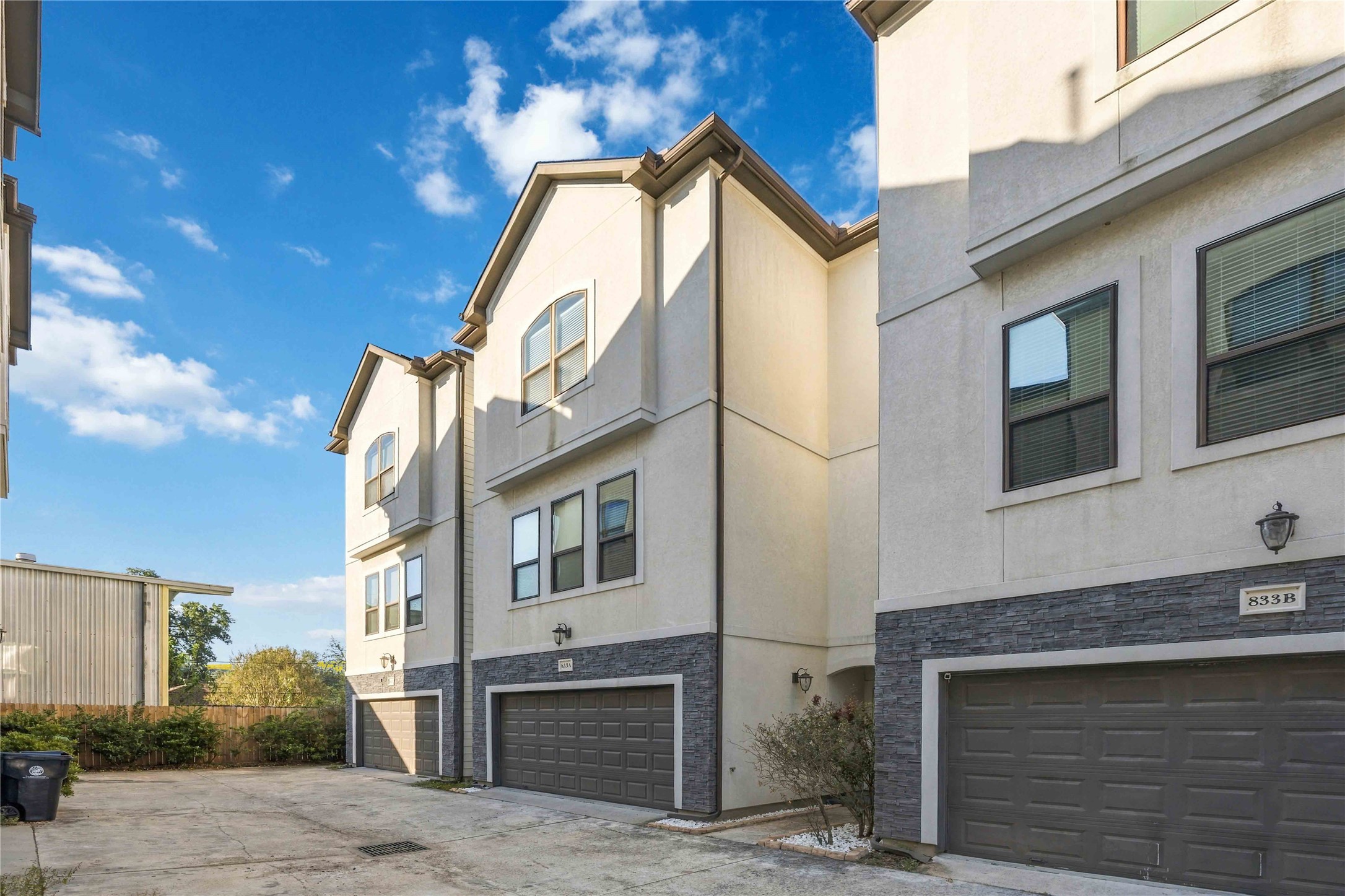 833 Wakefield Drive, #A, Houston, TX 77018 833 Wakefield Drive, #A, Houston, TX 77018