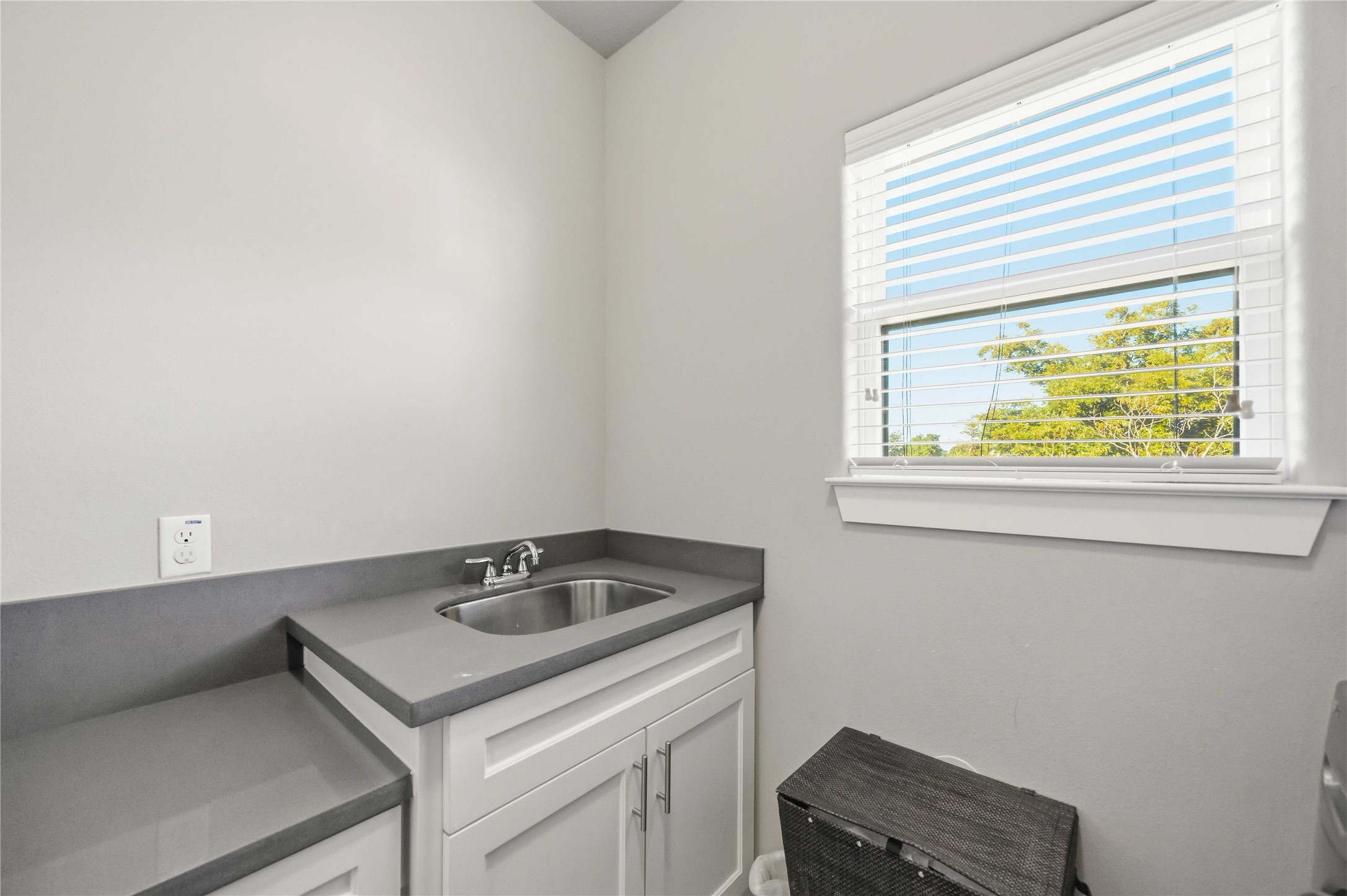 833 Wakefield Drive, #A, Houston, TX 77018