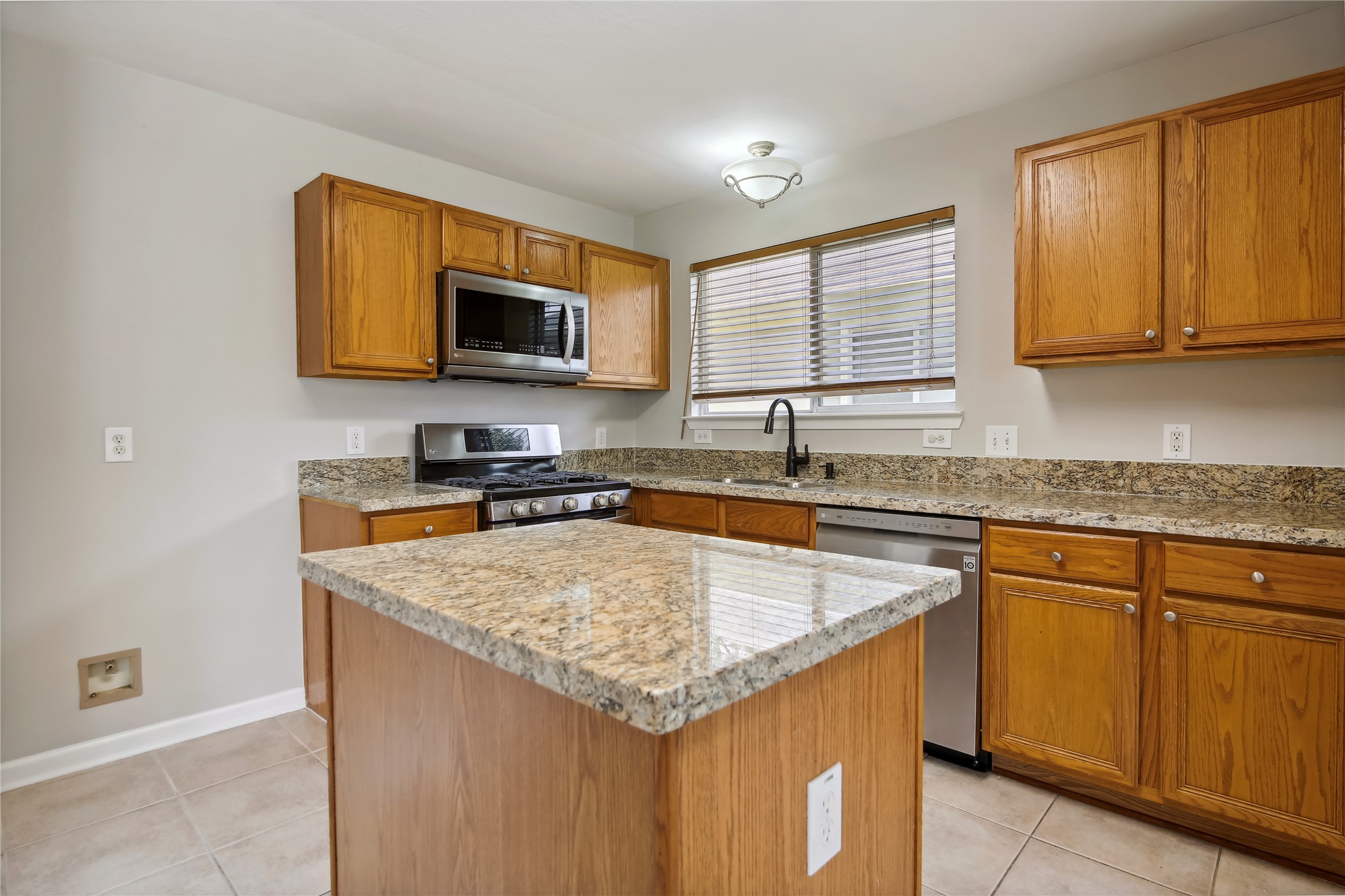 6103 Elton Knolls Street, Katy, TX 77449 6103 Elton Knolls Street, Katy, TX 77449