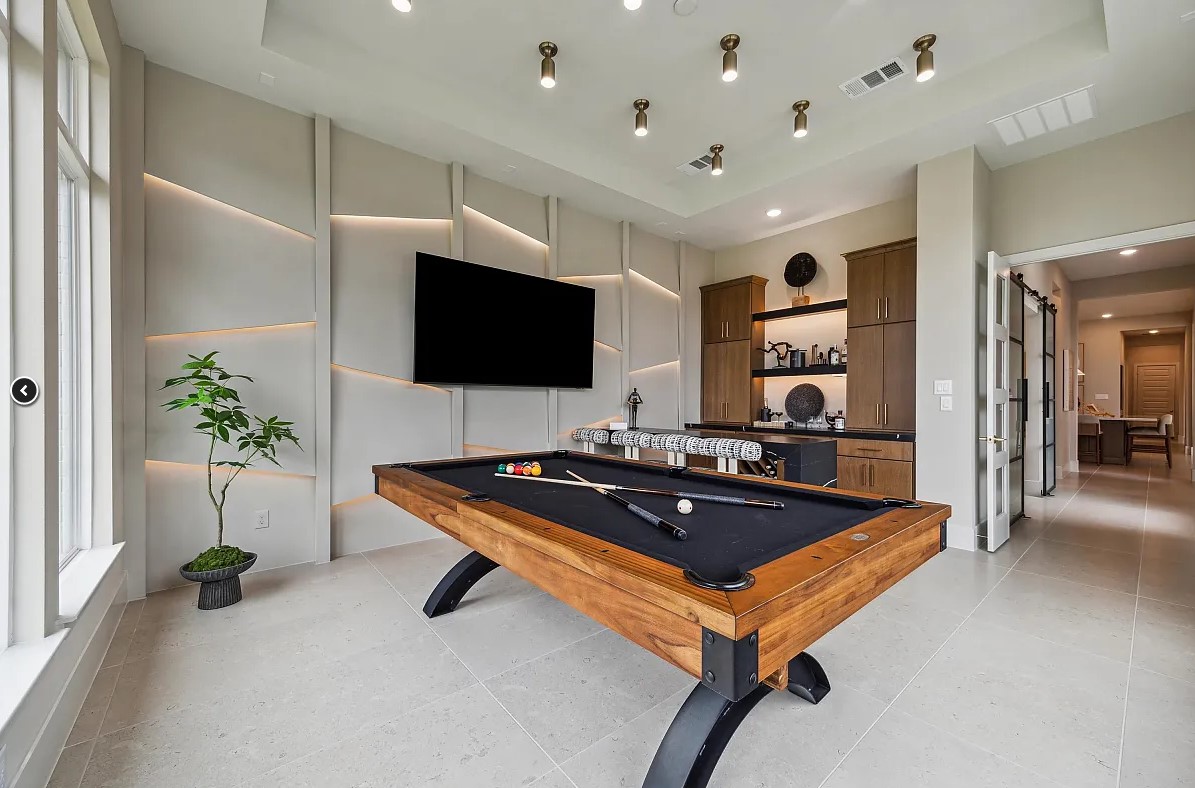 (Not actual house, same floor plan)