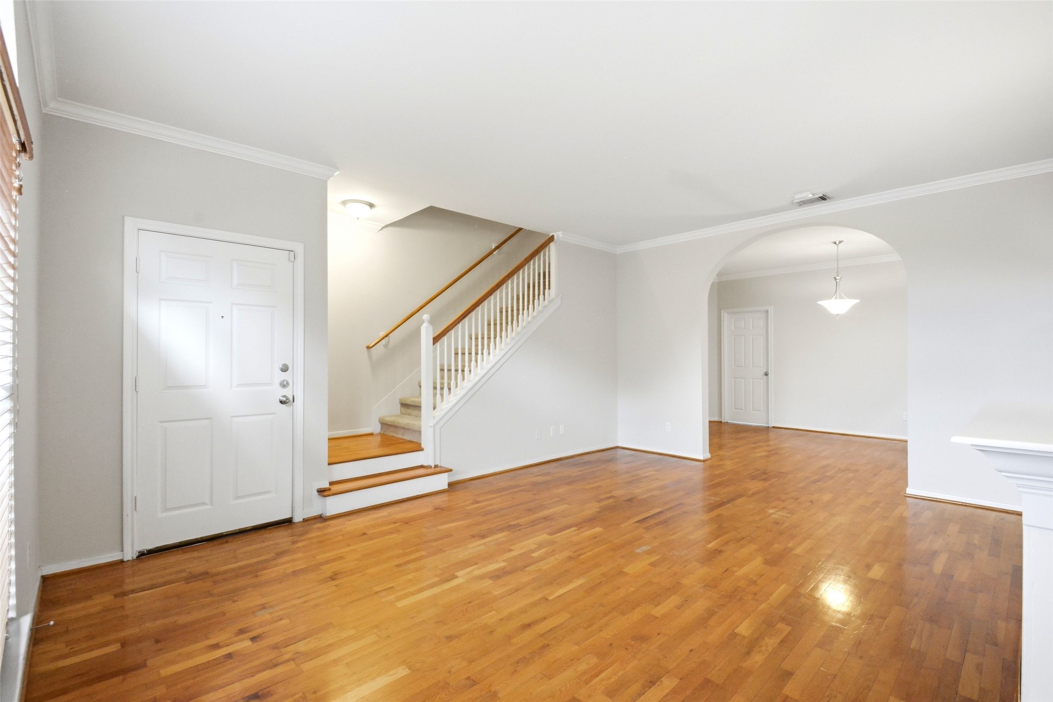 2409 North Boulevard, #B, Houston, TX 77098