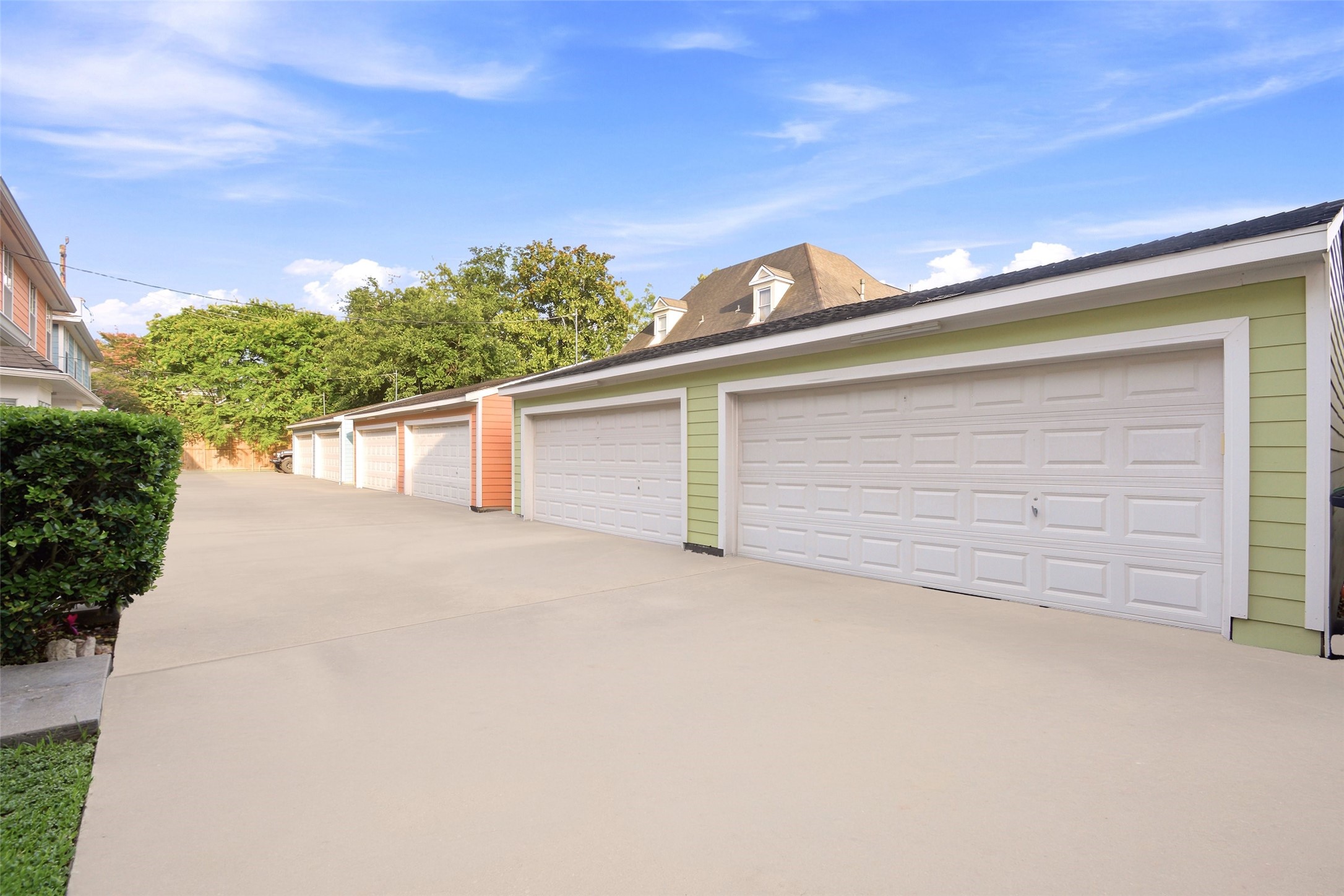 2409 North Boulevard, #B, Houston, TX 77098