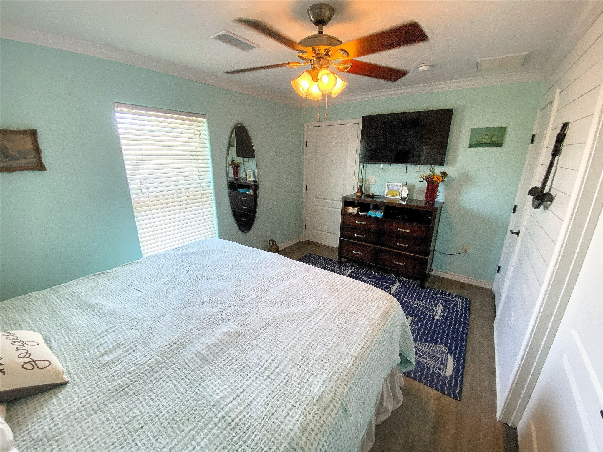 903 S Cove, Crystal Beach, TX 77650