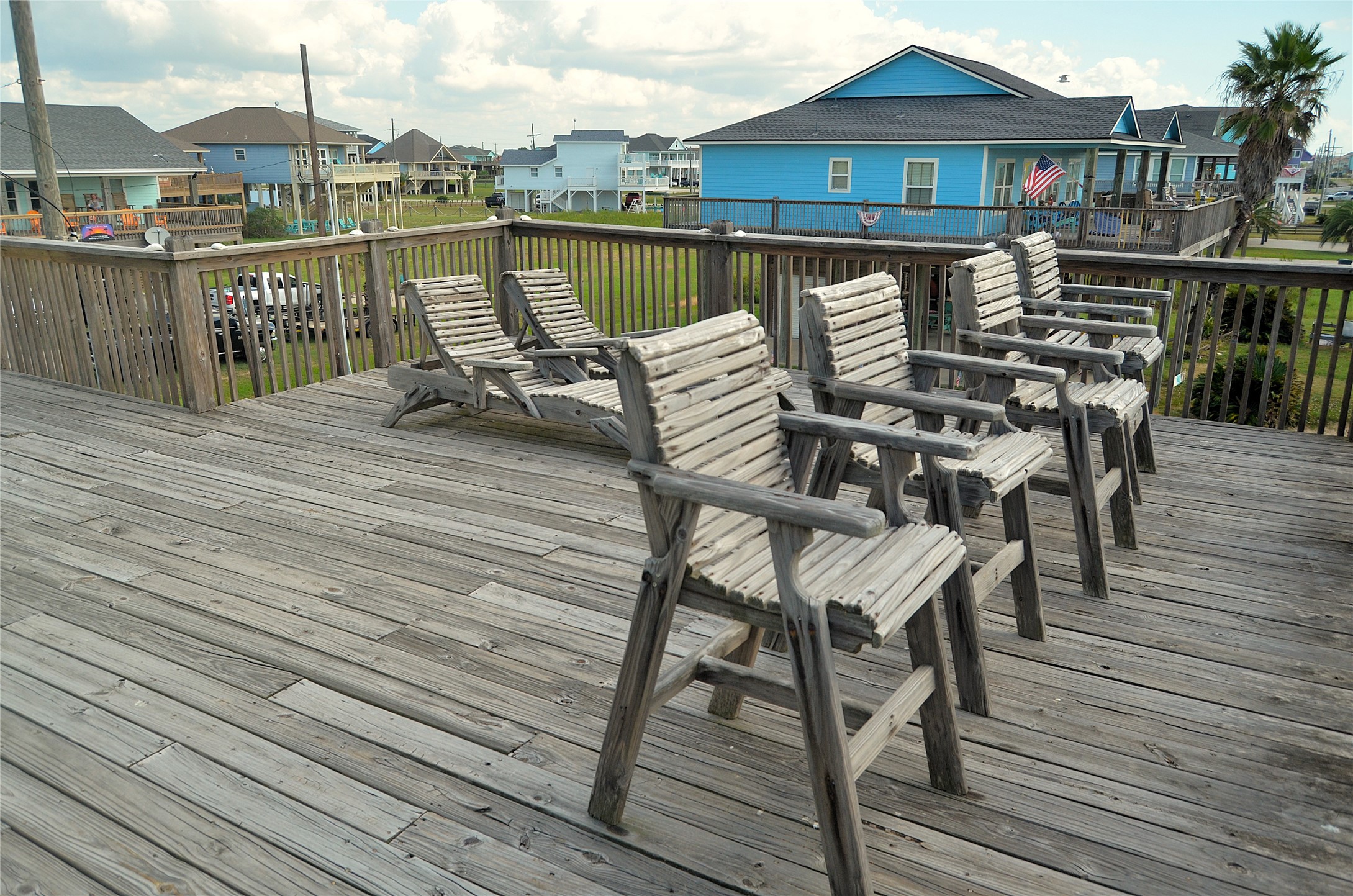 903 S Cove, Crystal Beach, TX 77650