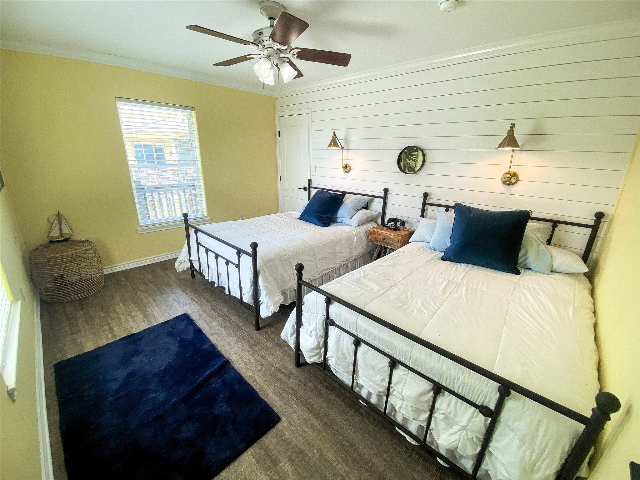 903 S Cove, Crystal Beach, TX 77650