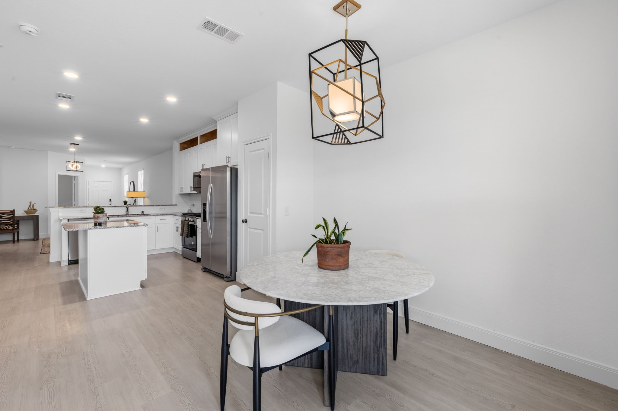 DINING SPACE