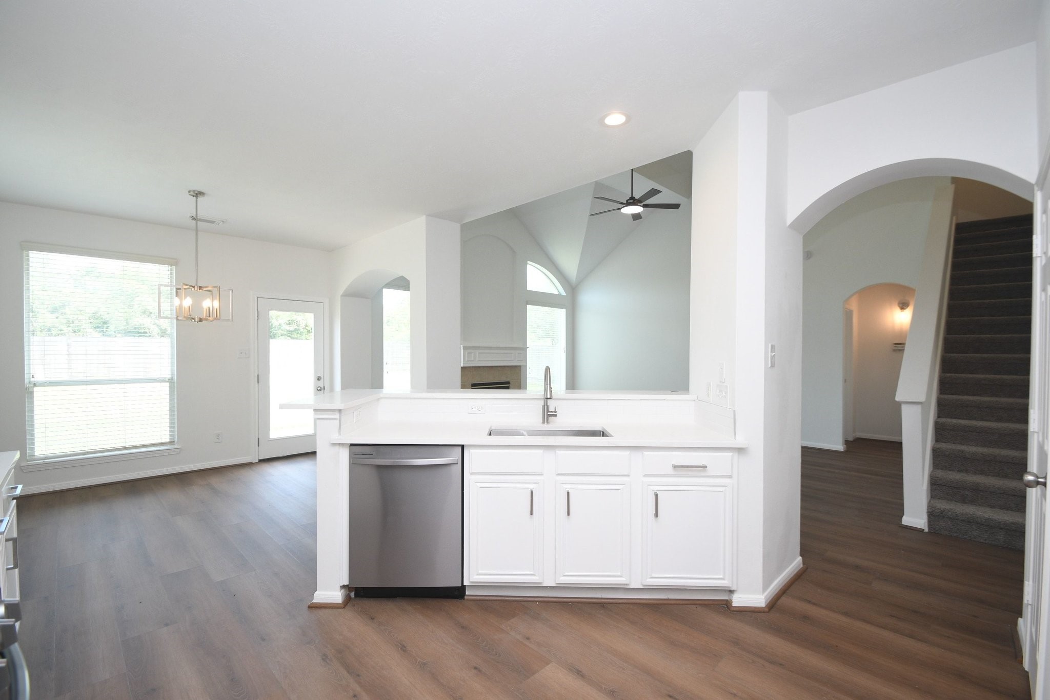 9111 Morningstar Drive, Sugar Land, TX 77479