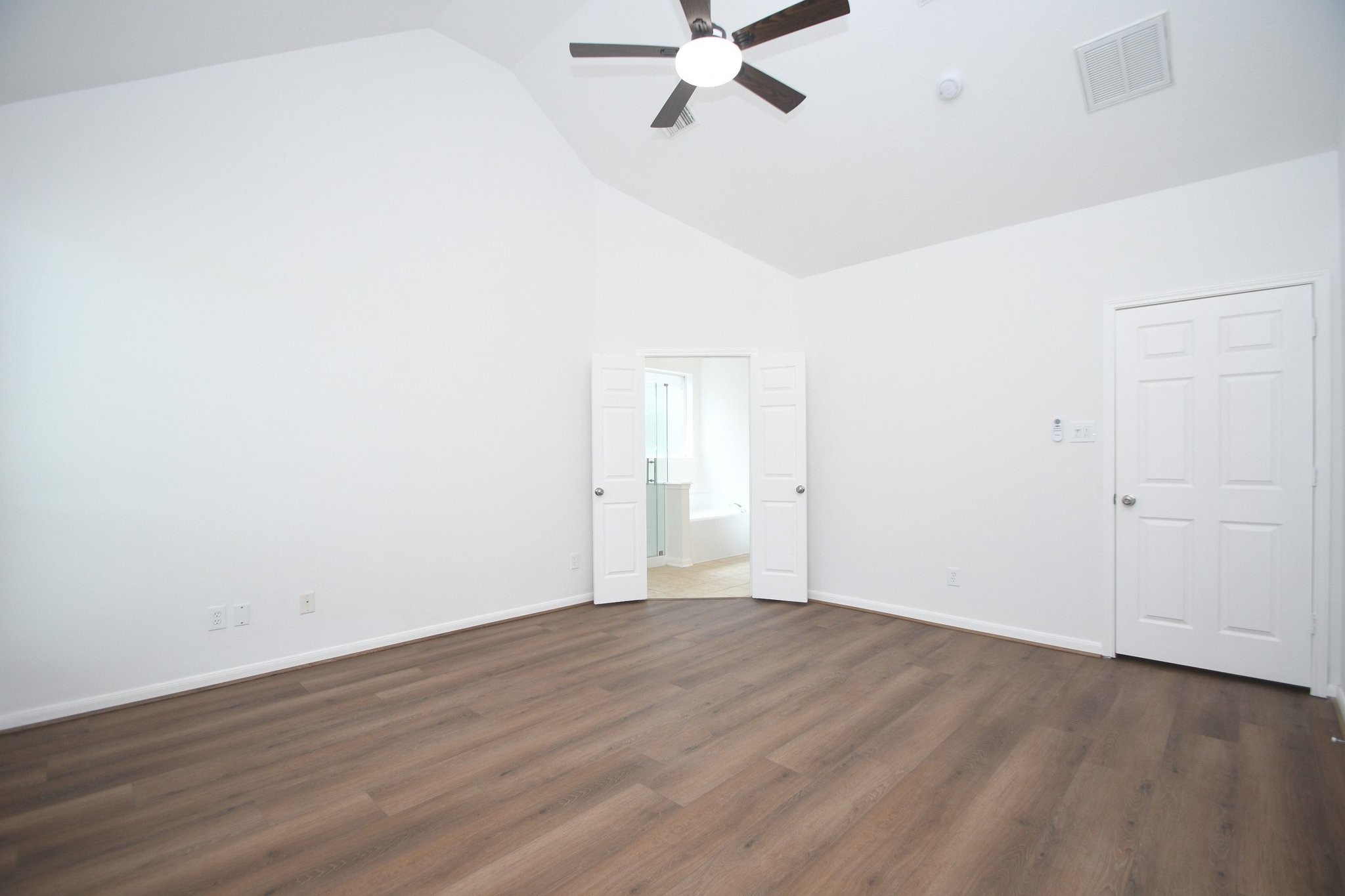 9111 Morningstar Drive, Sugar Land, TX 77479