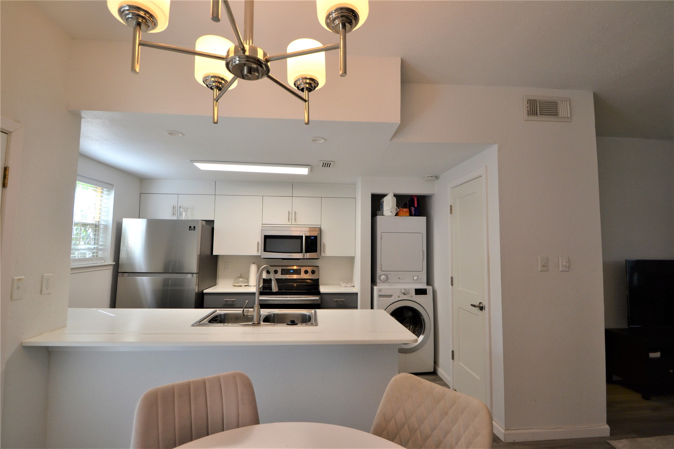 2626 NORTH BOULEVARD, #26, Houston, TX 77098