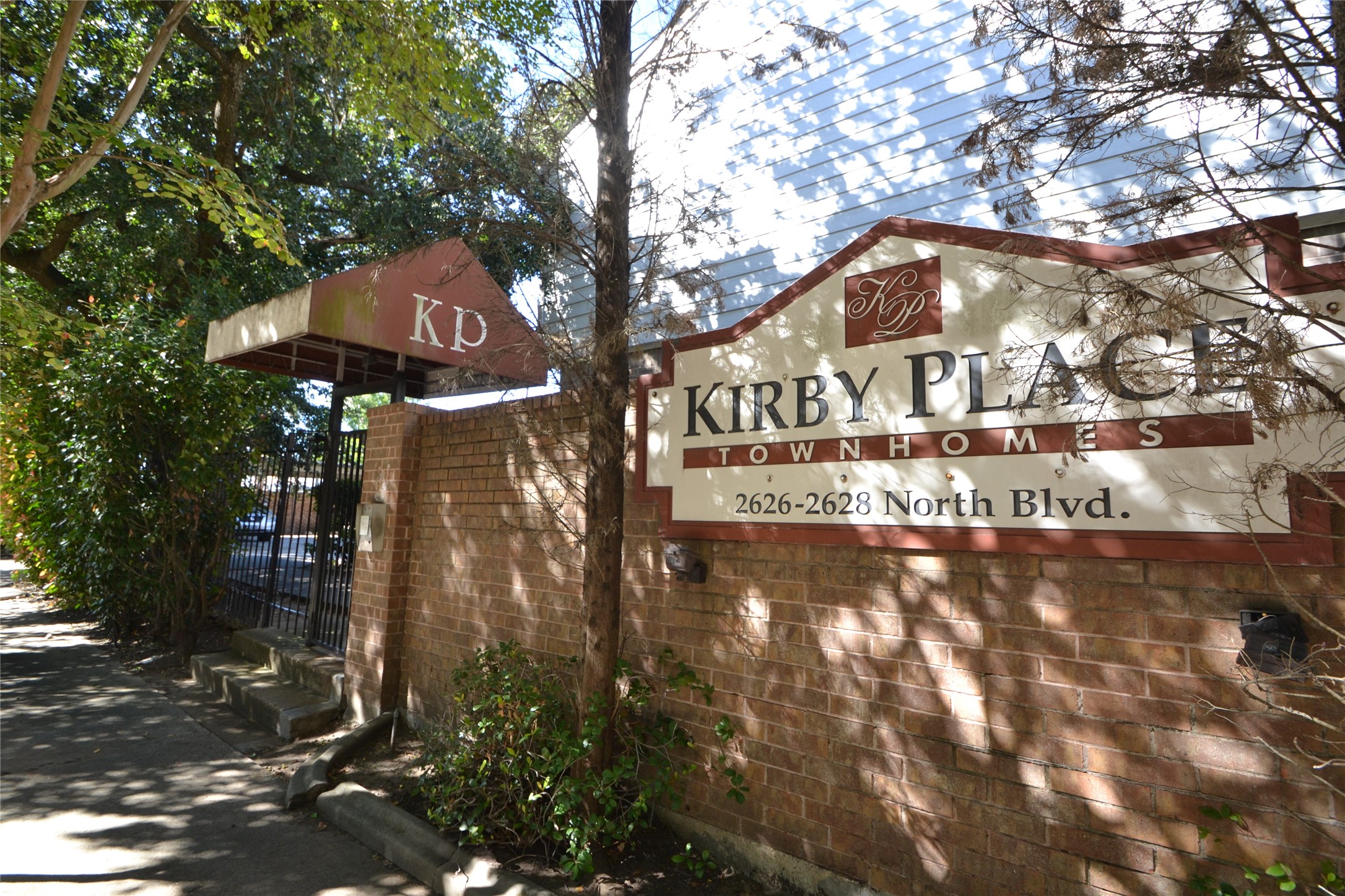 2626 NORTH BOULEVARD, #26, Houston, TX 77098